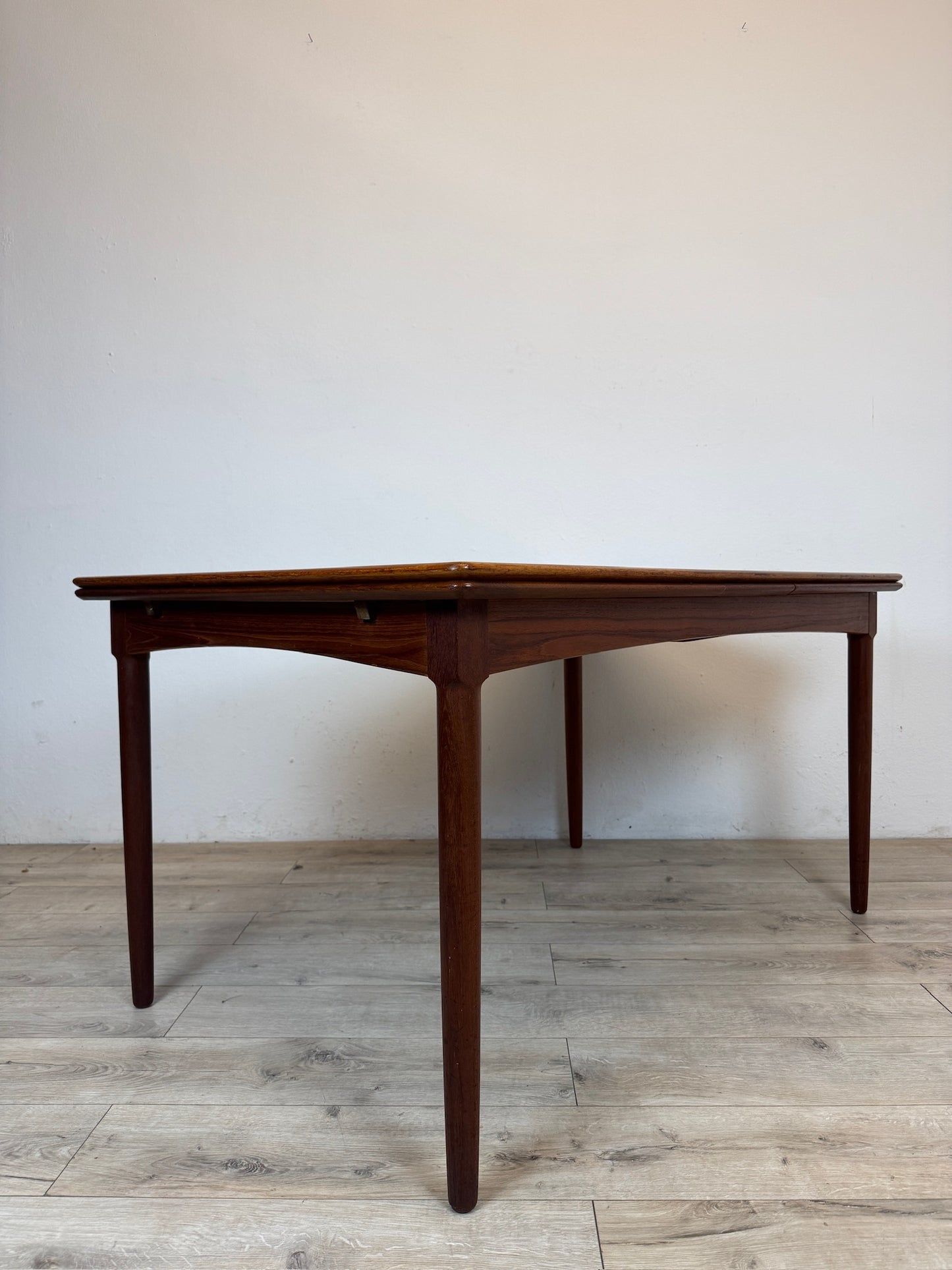 Tavolo allungabile in teak