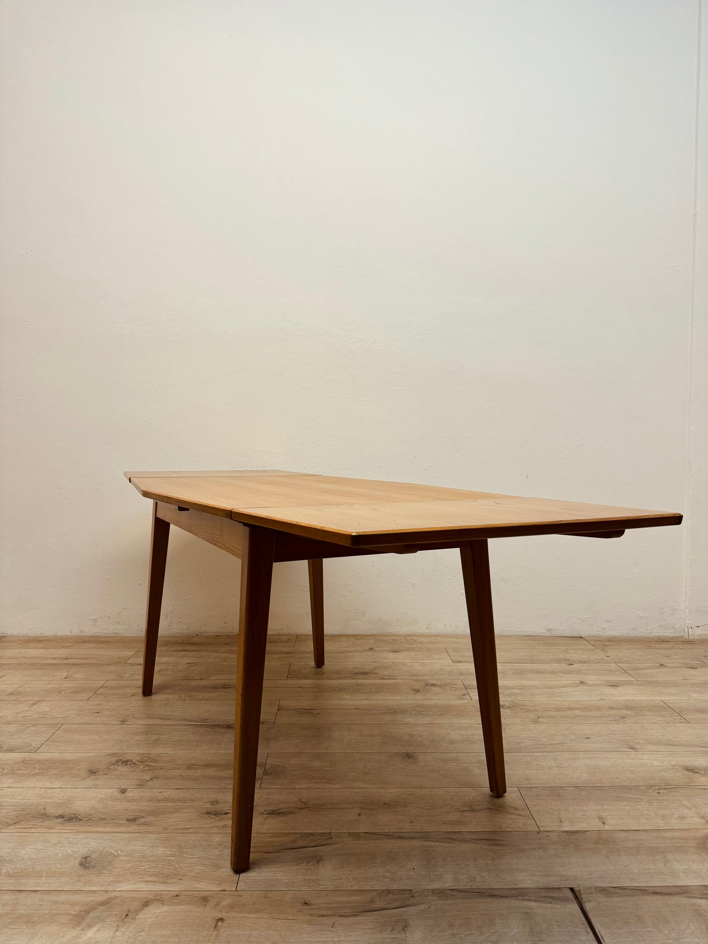 Tavolo in rovere anni 60