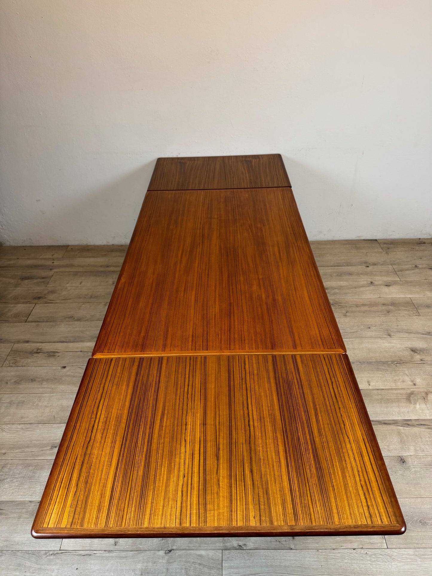 Tavolo allungabile in teak