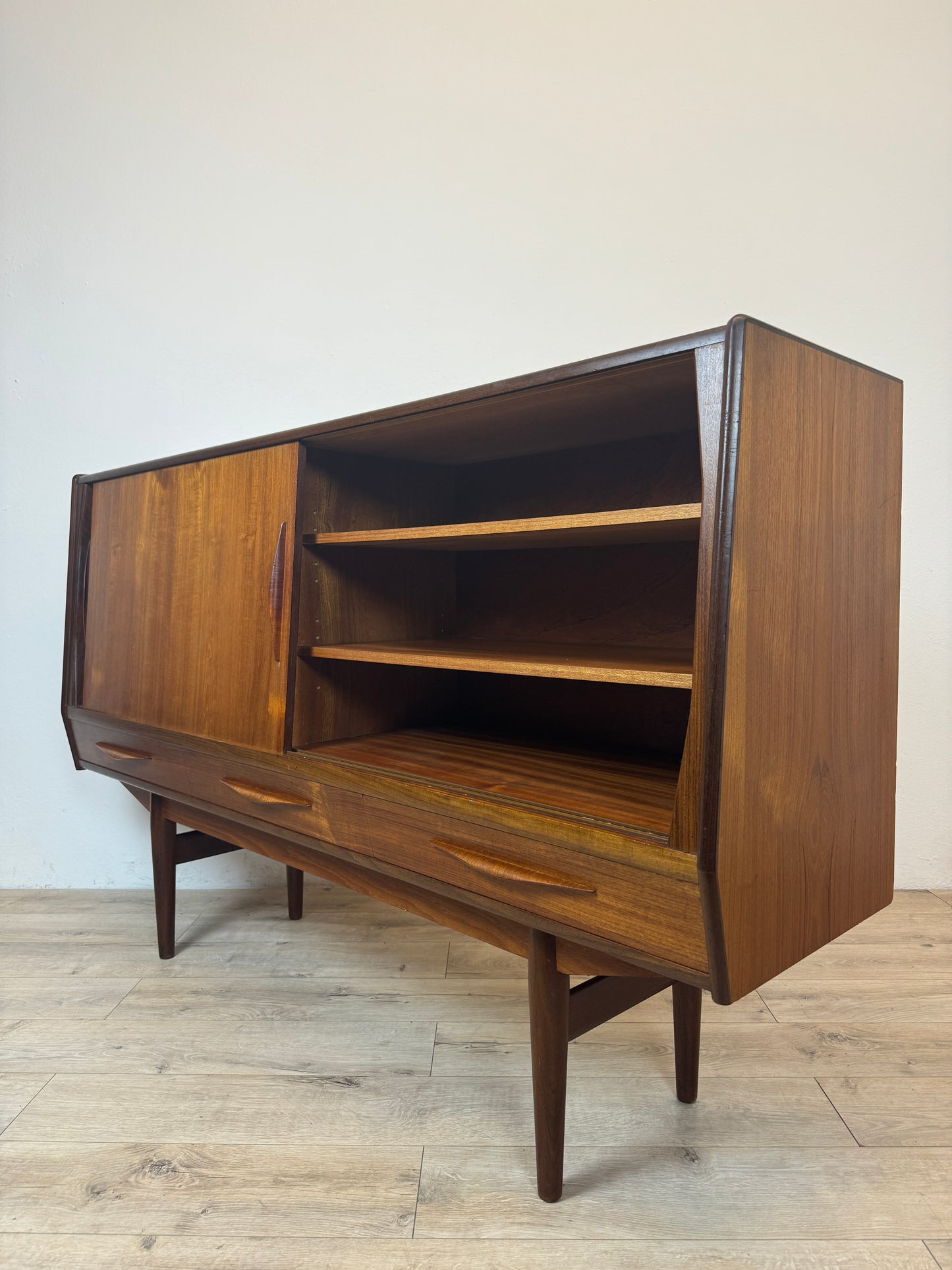 Highboard in palissandro