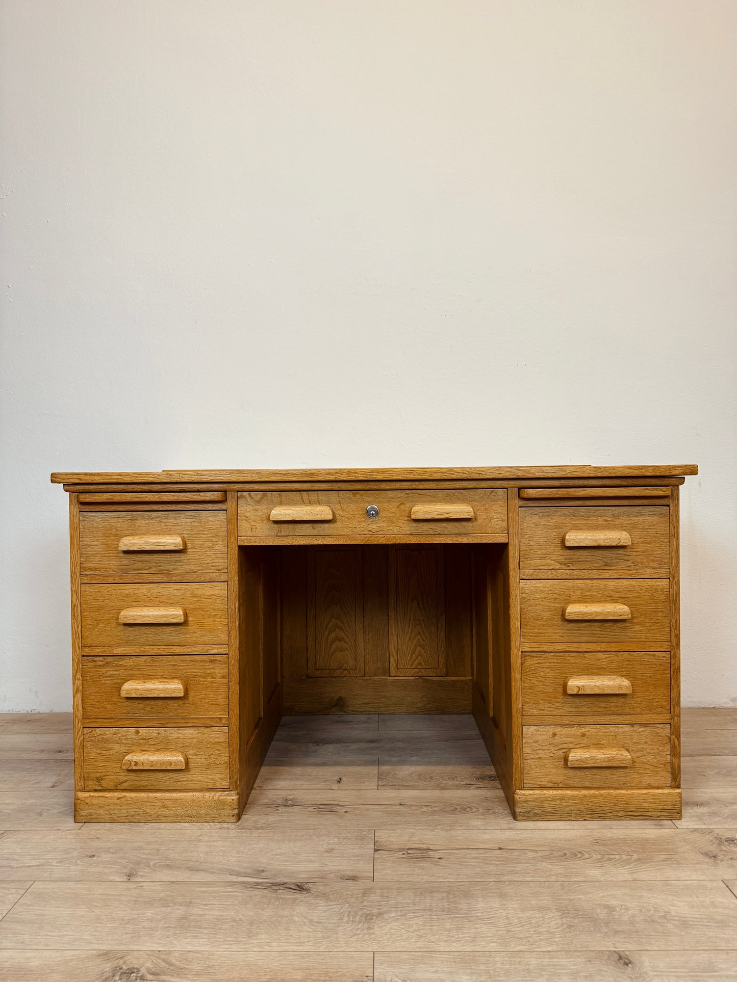 Scrivania in rovere anni 50