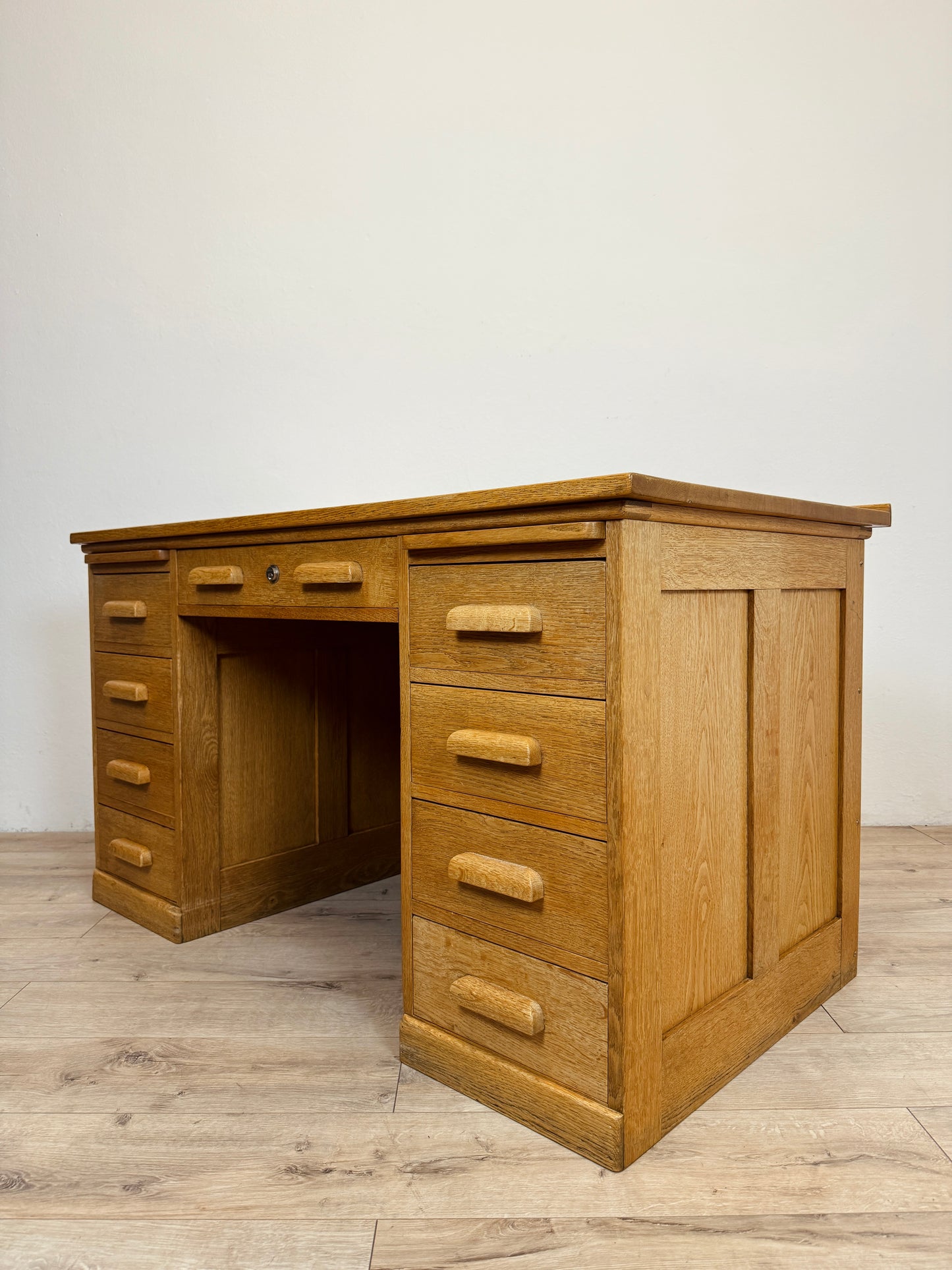 Scrivania in rovere anni 50