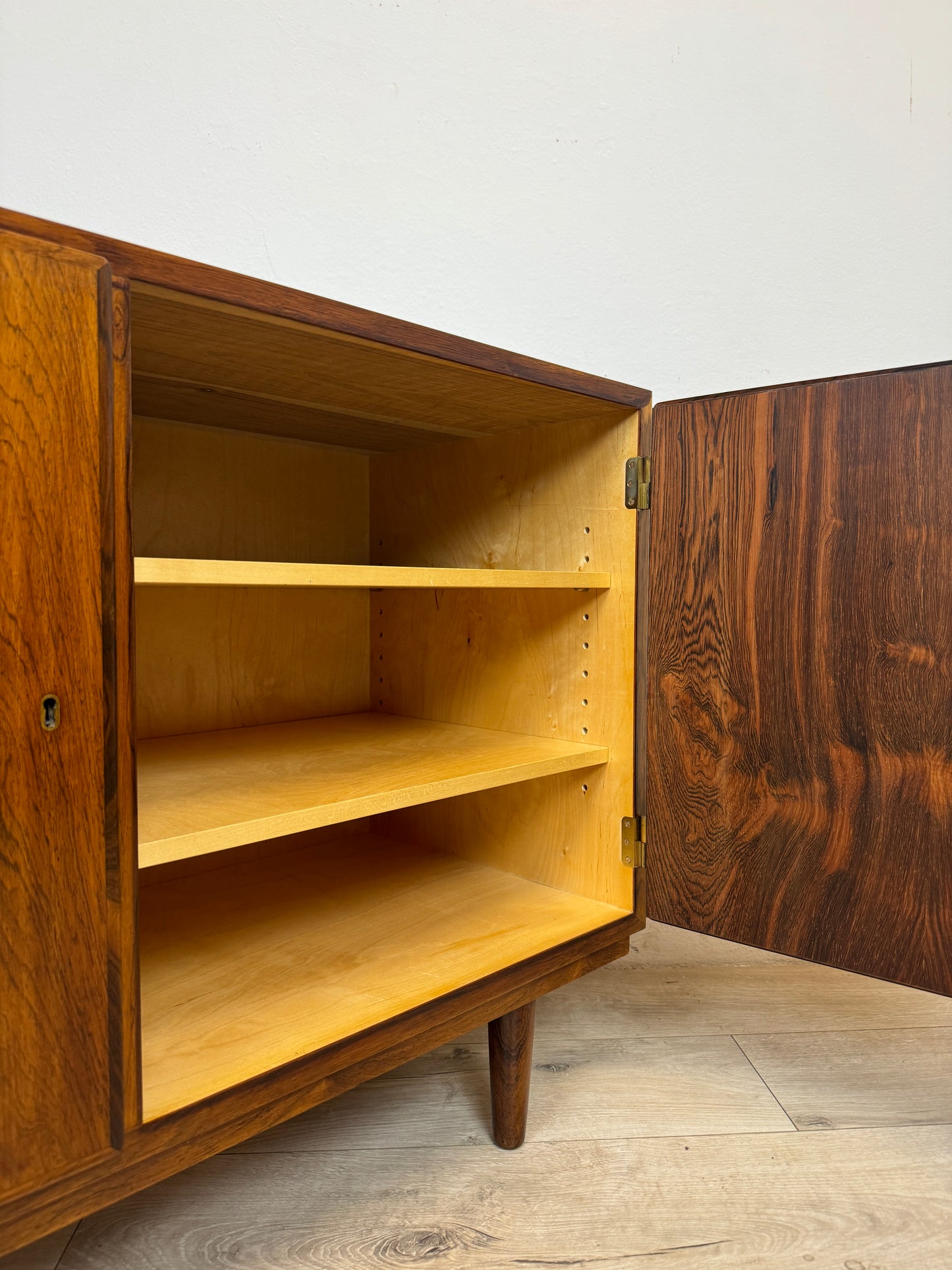 Sideboard in palissandro di Poul Hundevad