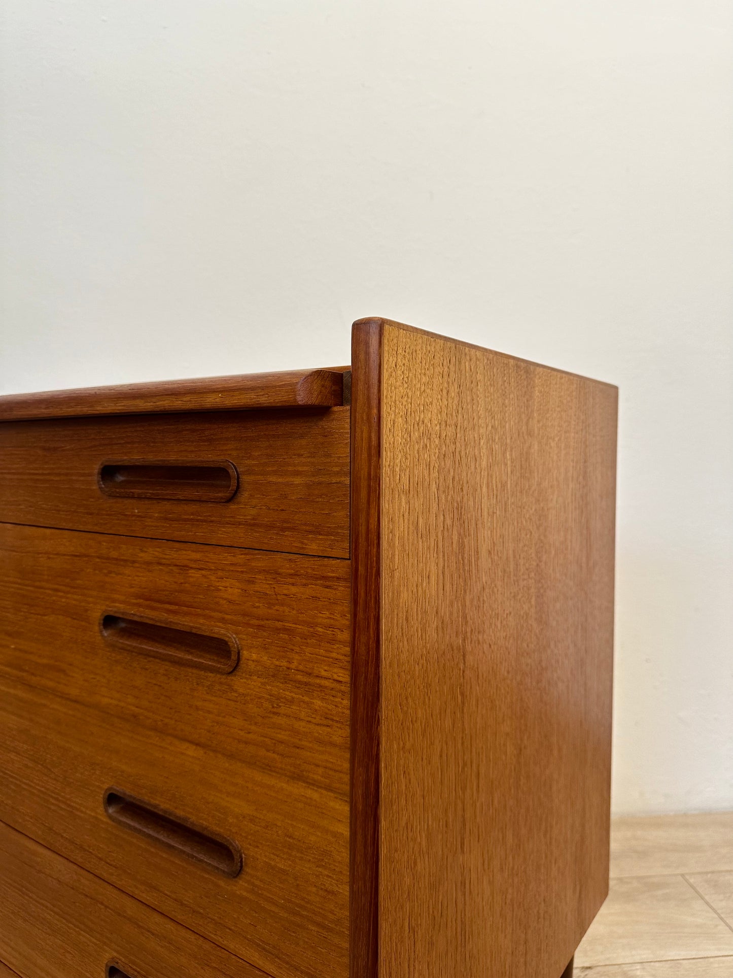 Cassettiera danese in teak