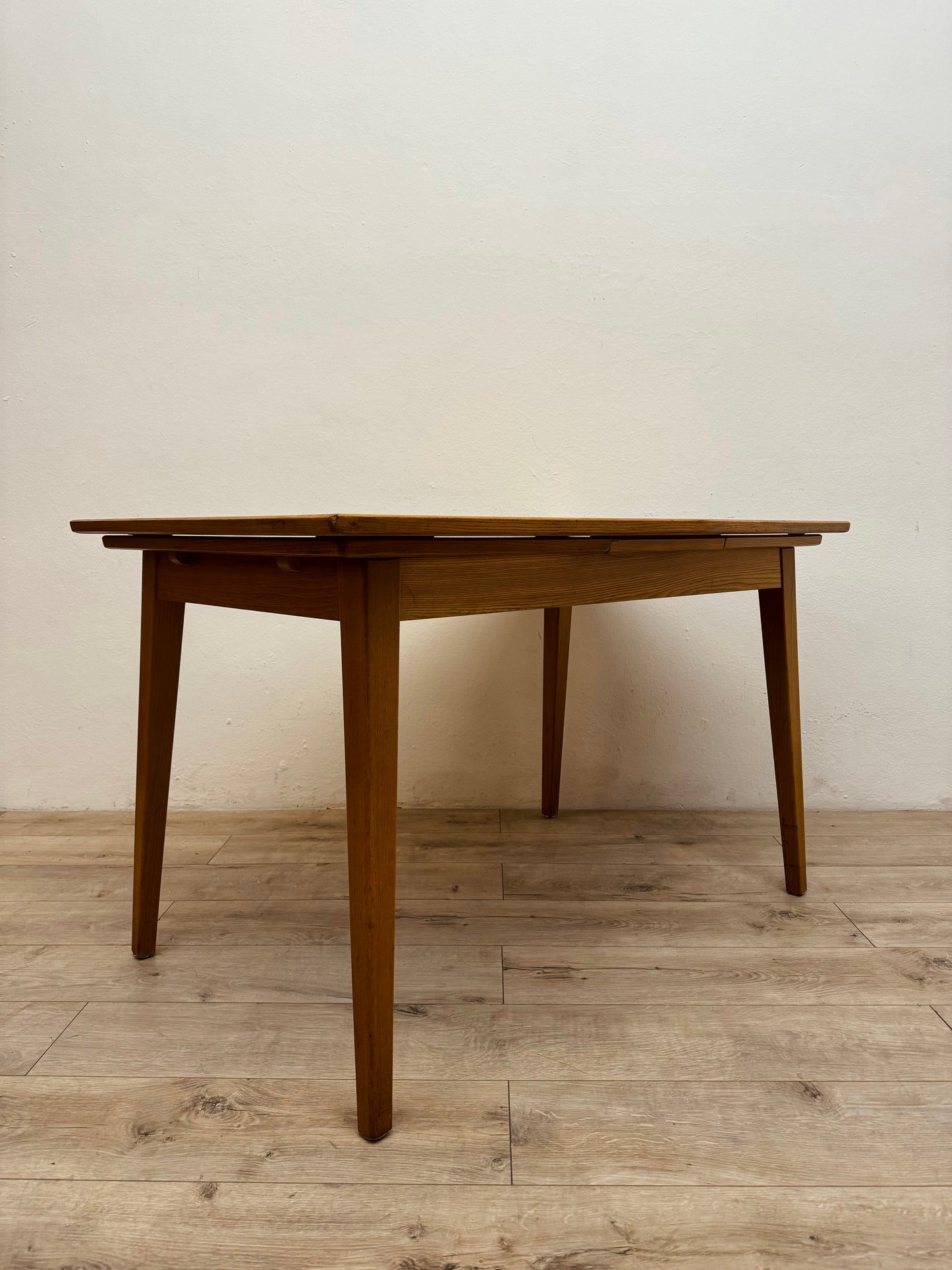 Tavolo in rovere anni 60
