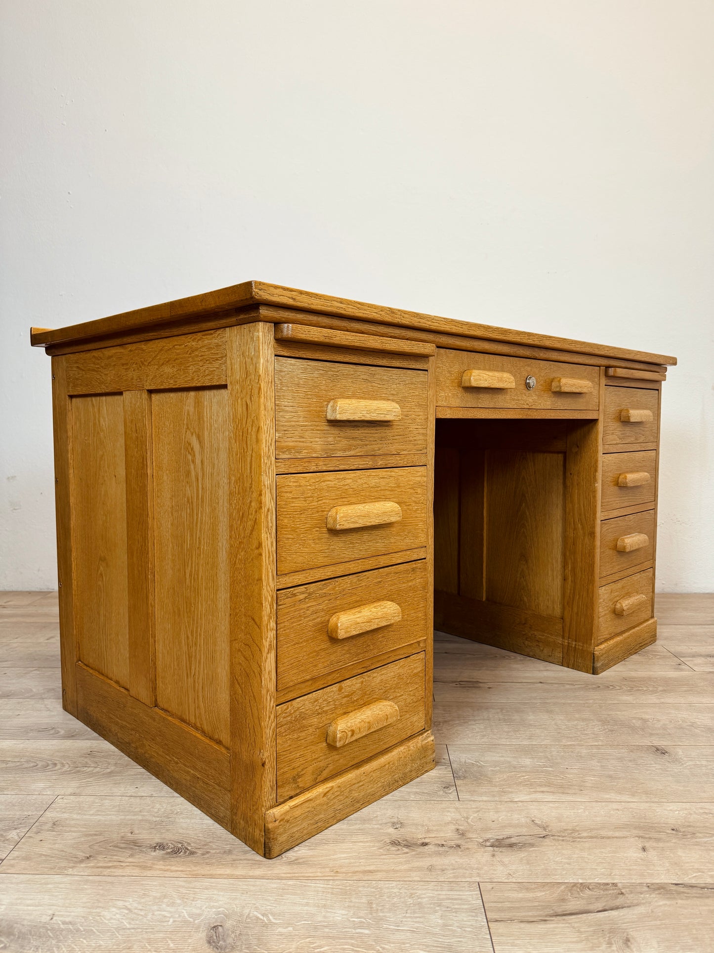 Scrivania in rovere anni 50