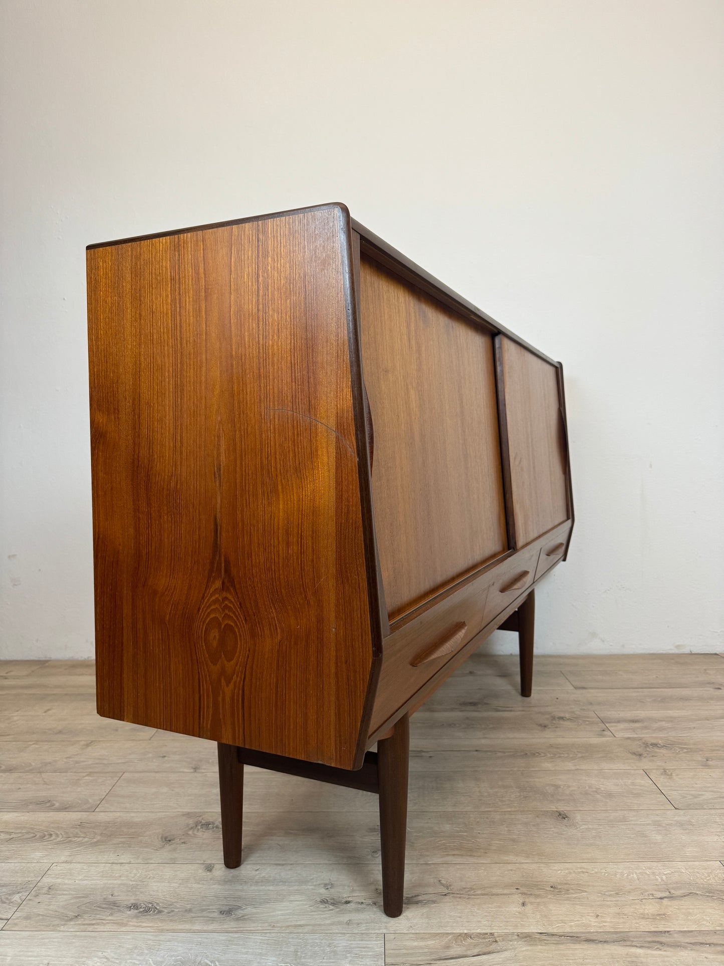 Highboard in palissandro