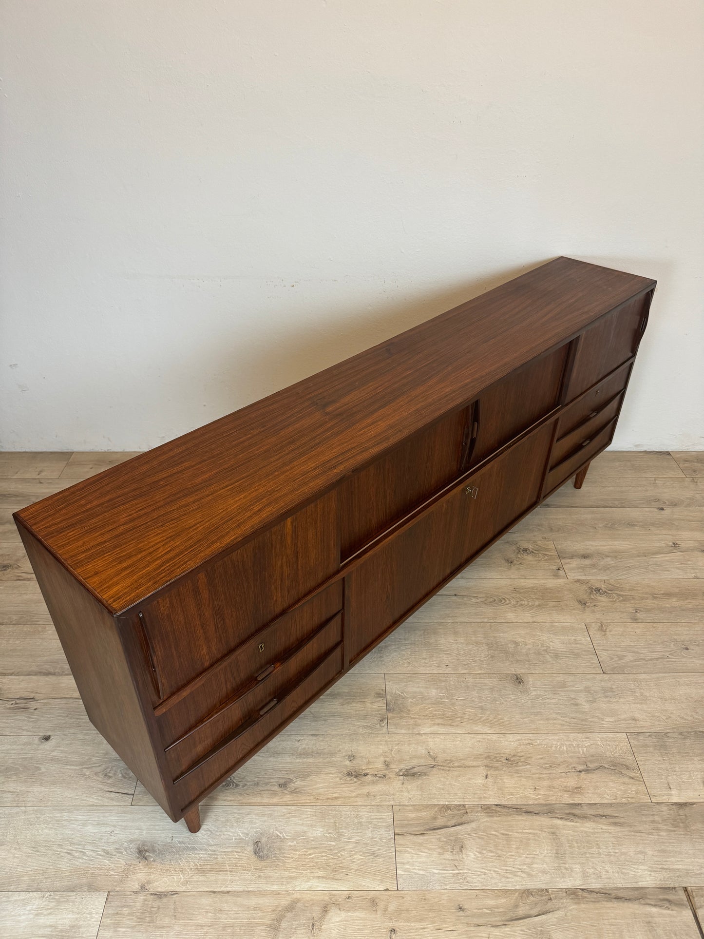 Sideboard danese in palissandro anni 60