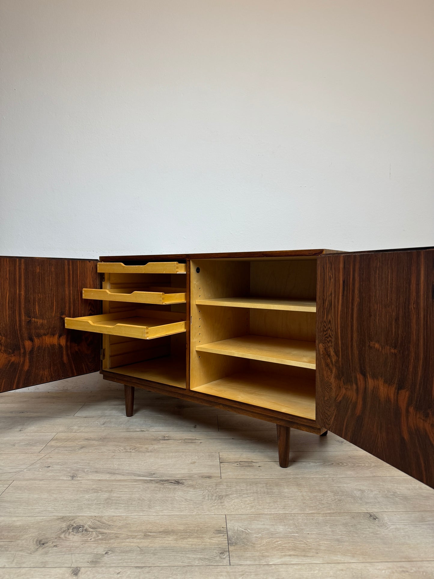 Sideboard in palissandro di Poul Hundevad