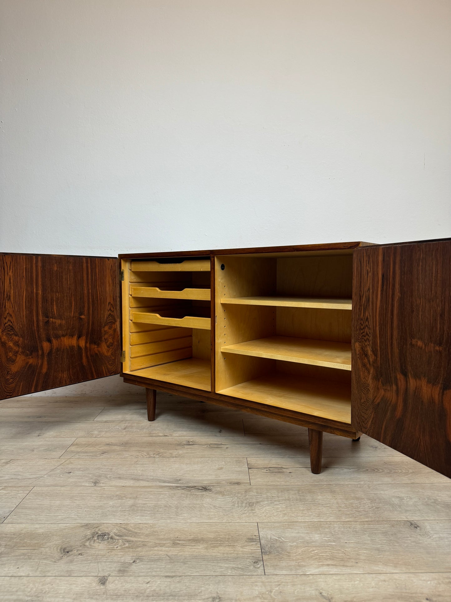 Sideboard in palissandro di Poul Hundevad