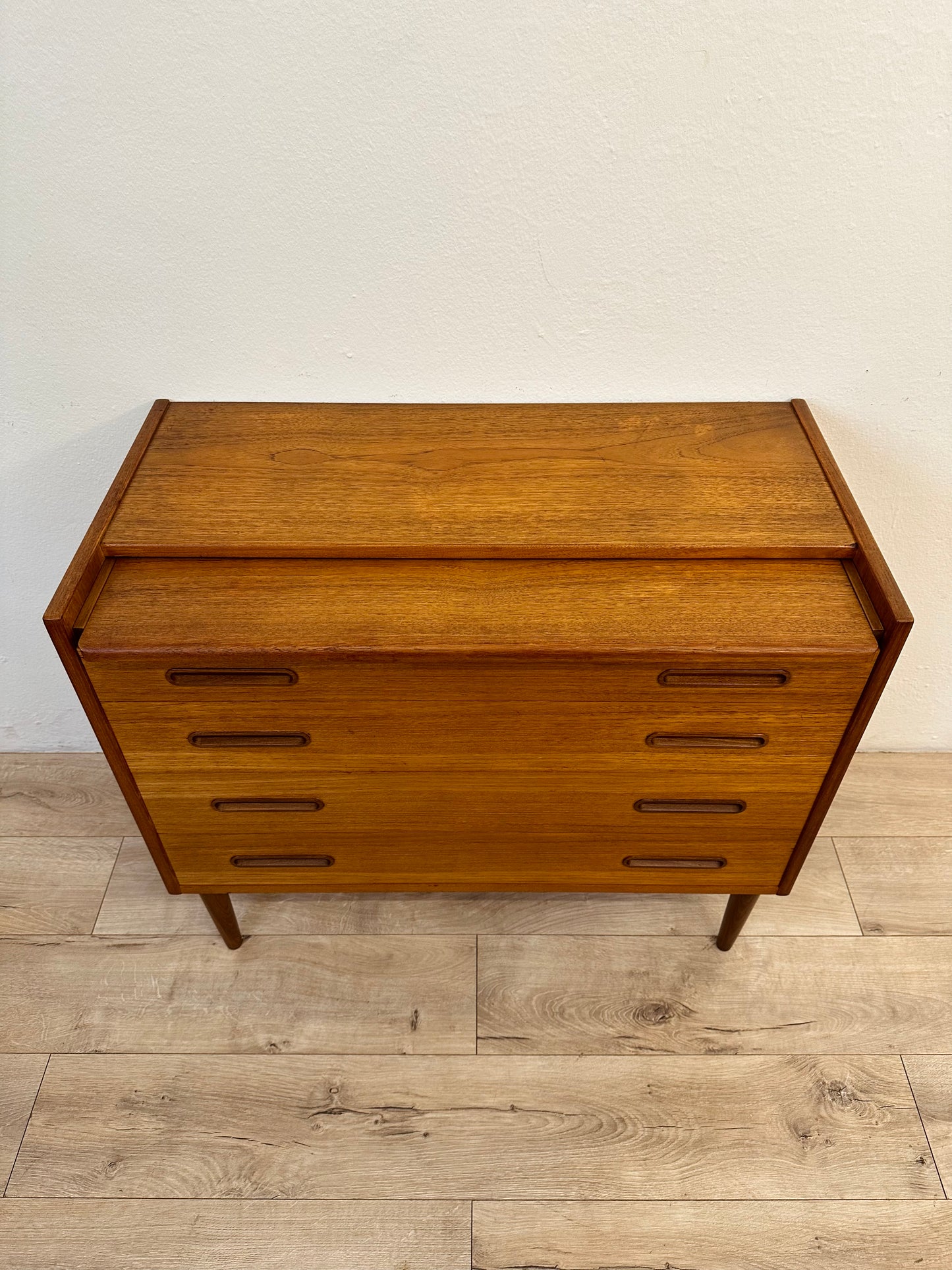 Cassettiera danese in teak