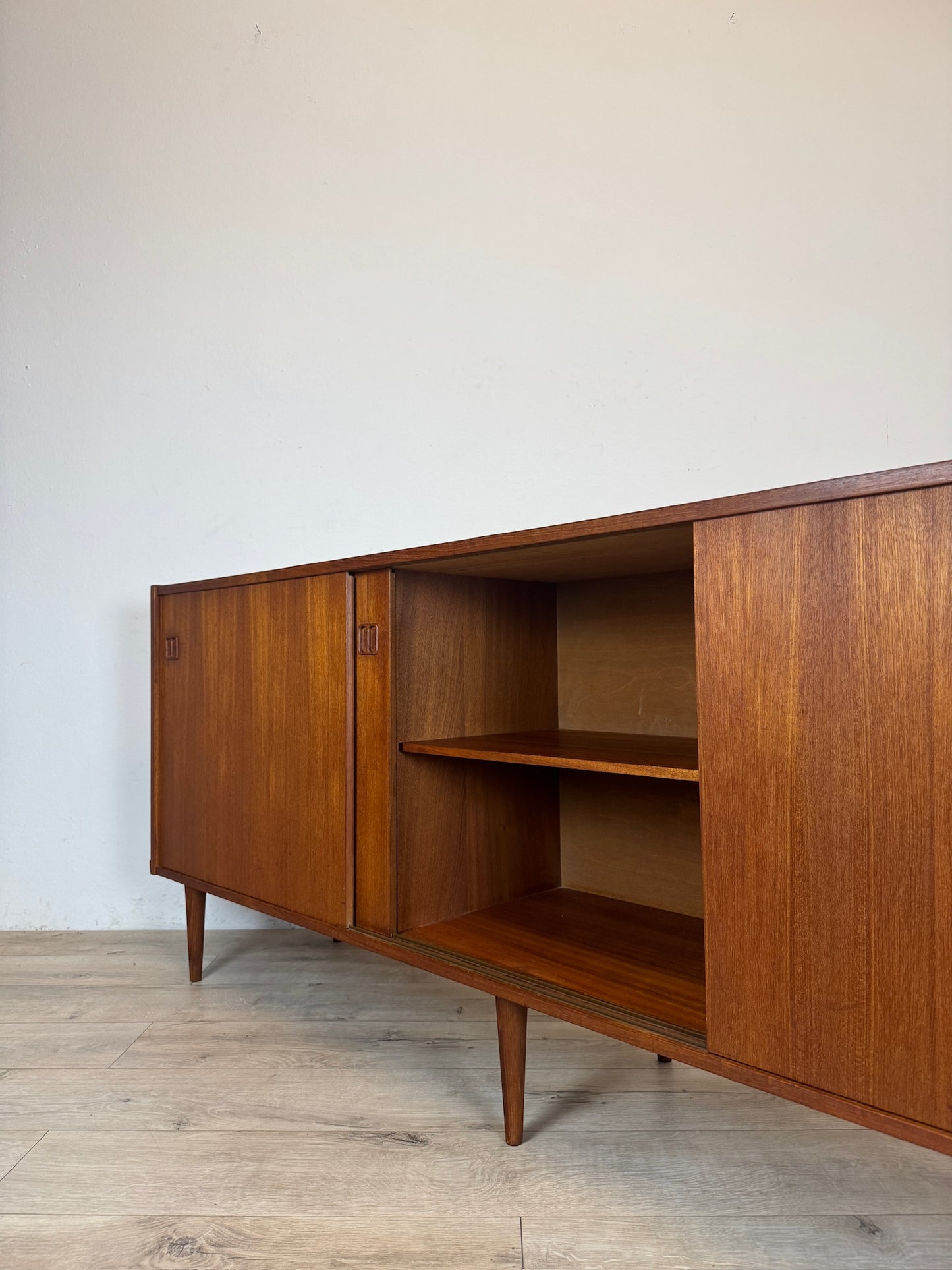 Sideboard danese in teak