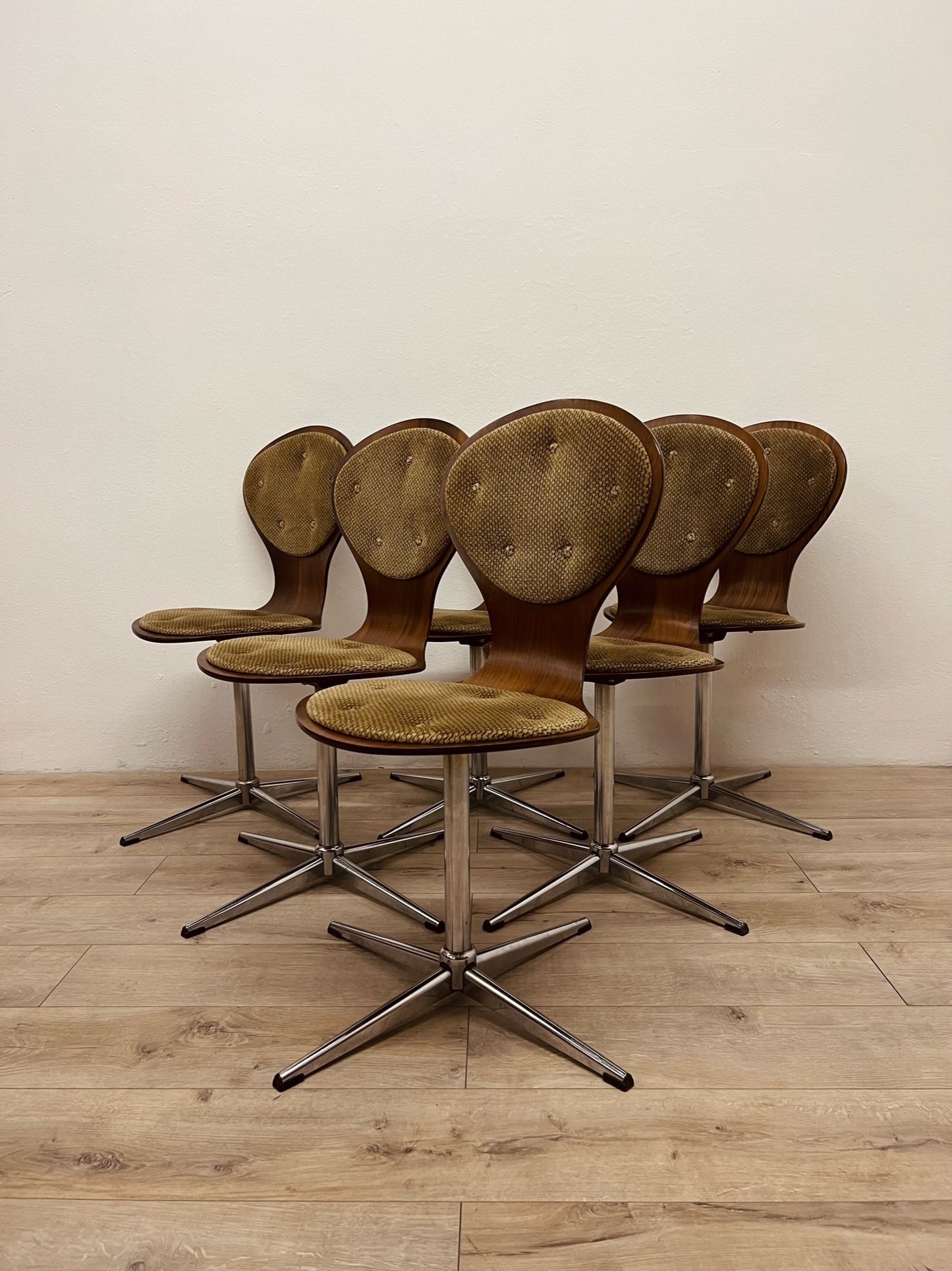 Sedie design anni 60