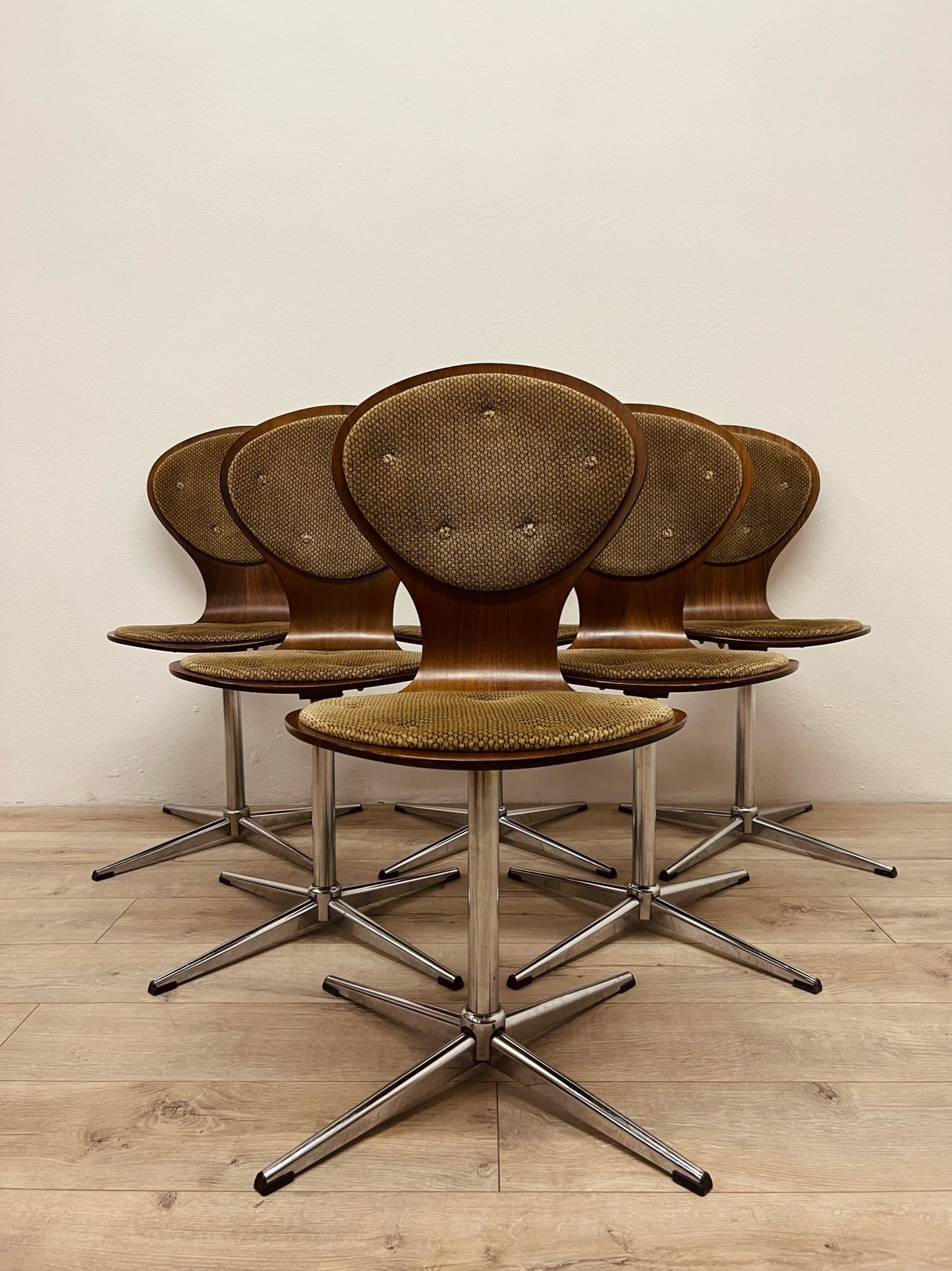 Sedie design anni 60