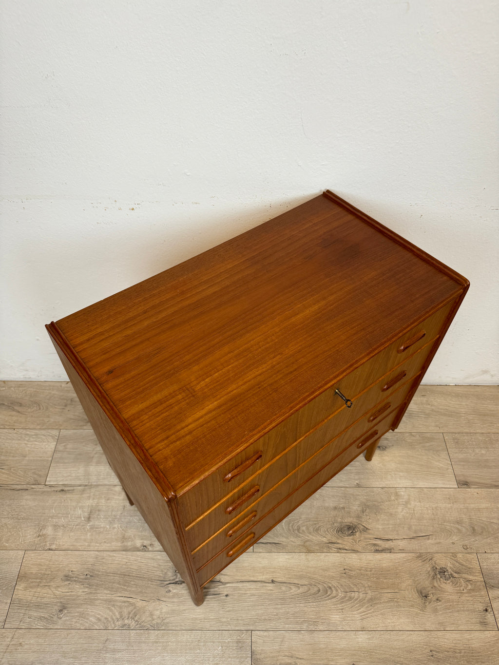 Cassettiera danese in teak
