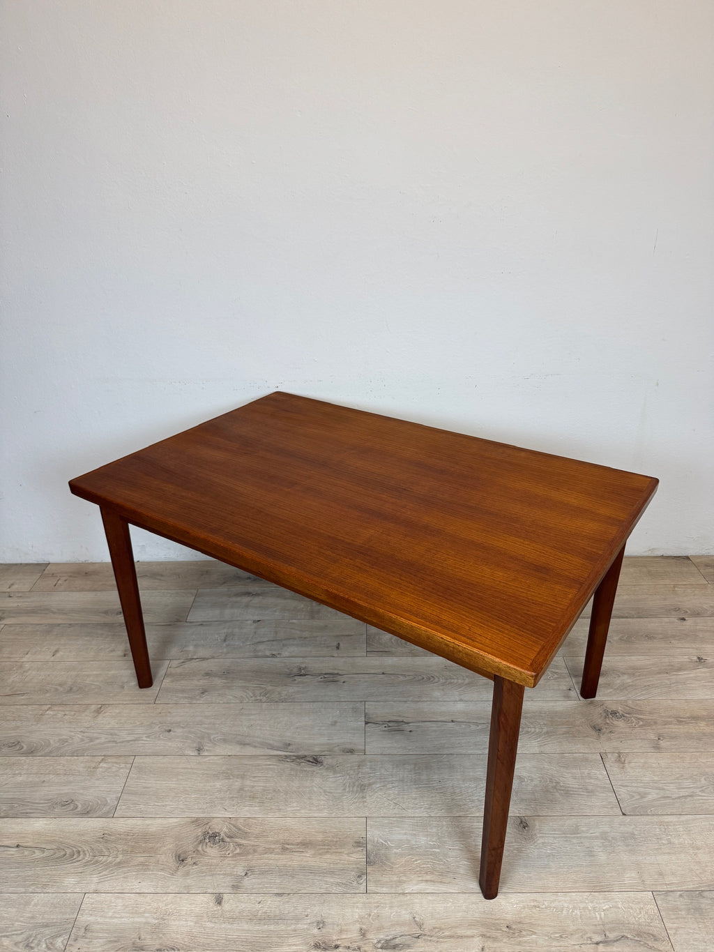 Tavolo danese in teak