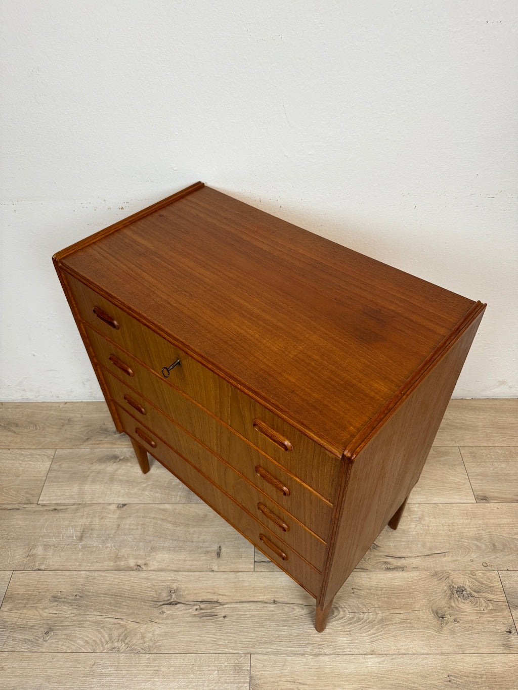 Cassettiera danese in teak