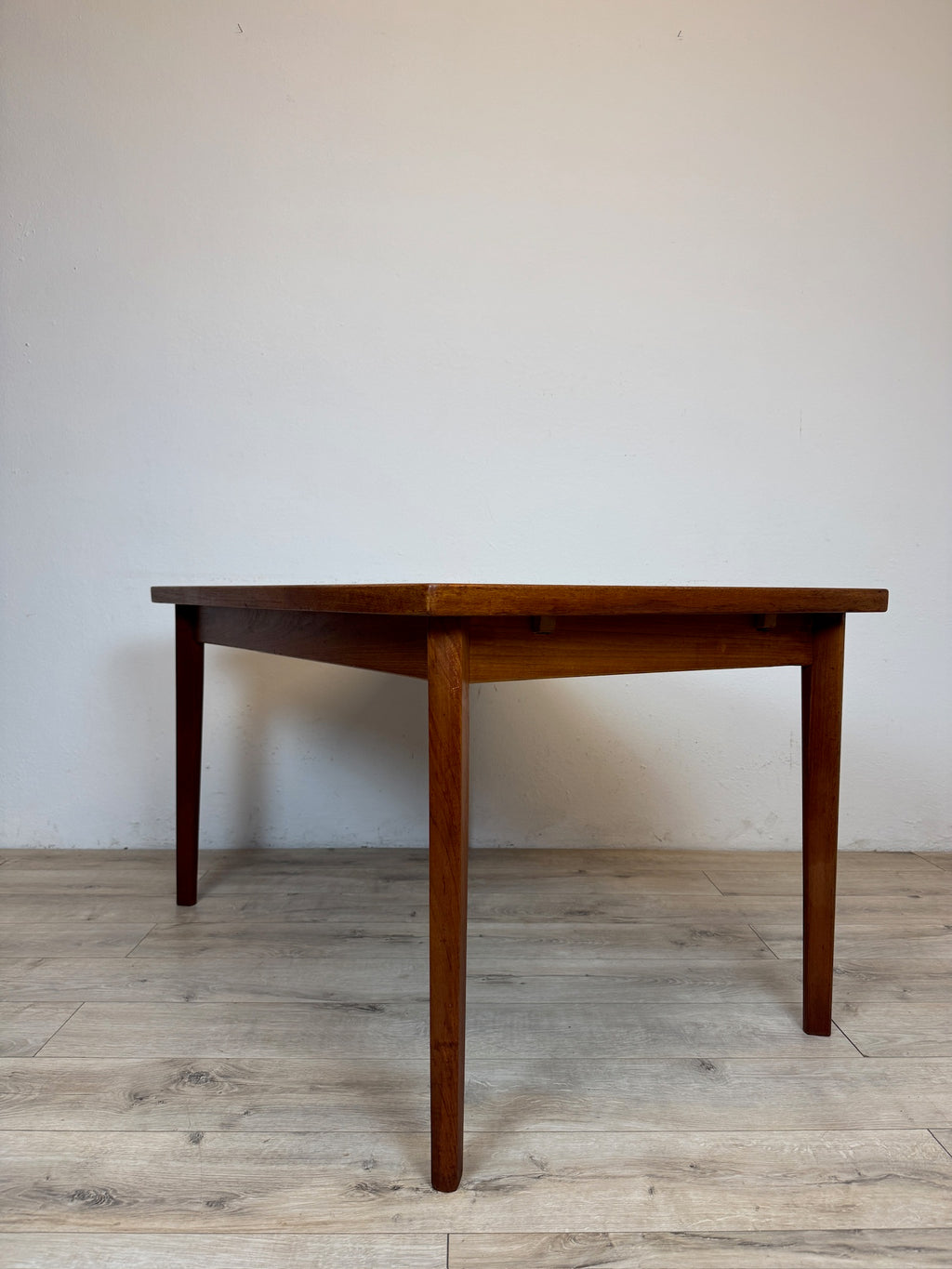 Tavolo danese in teak