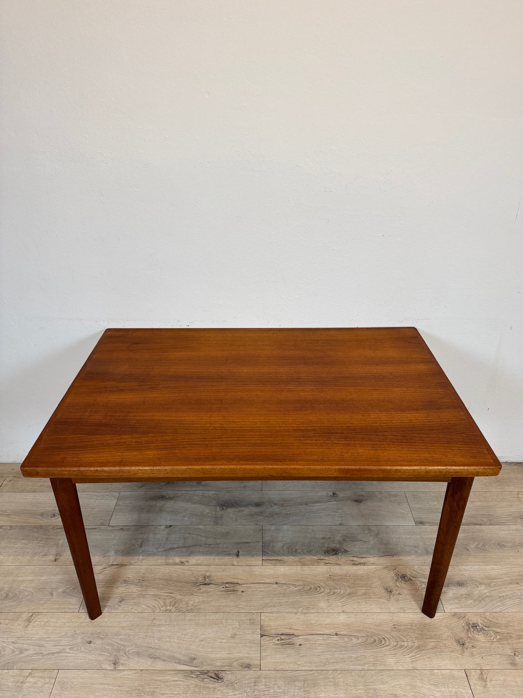 Tavolo danese in teak