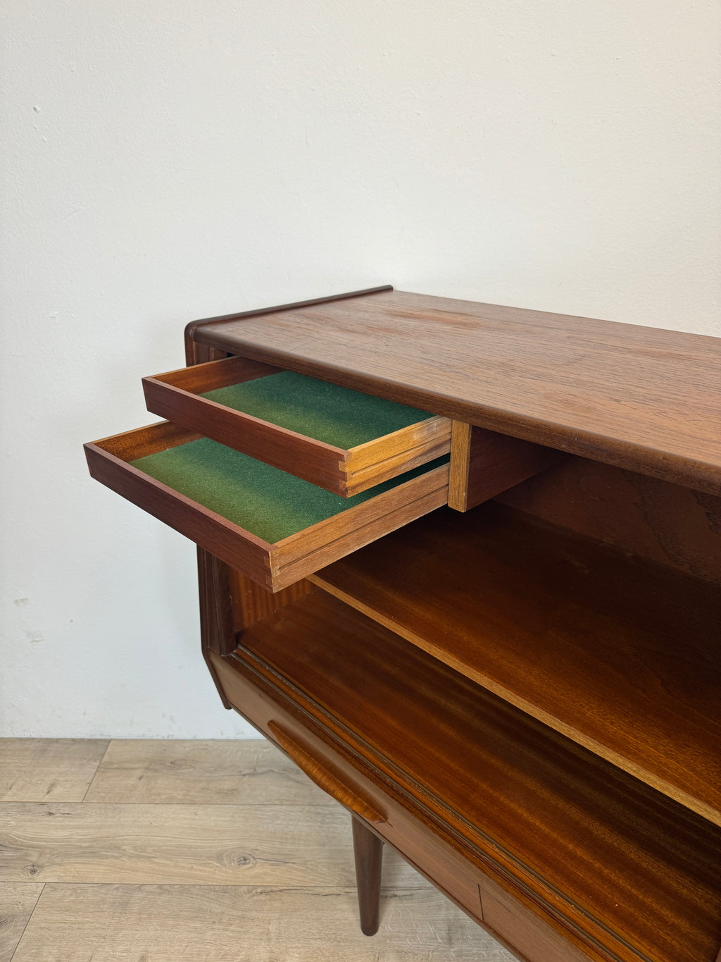 Highboard in palissandro