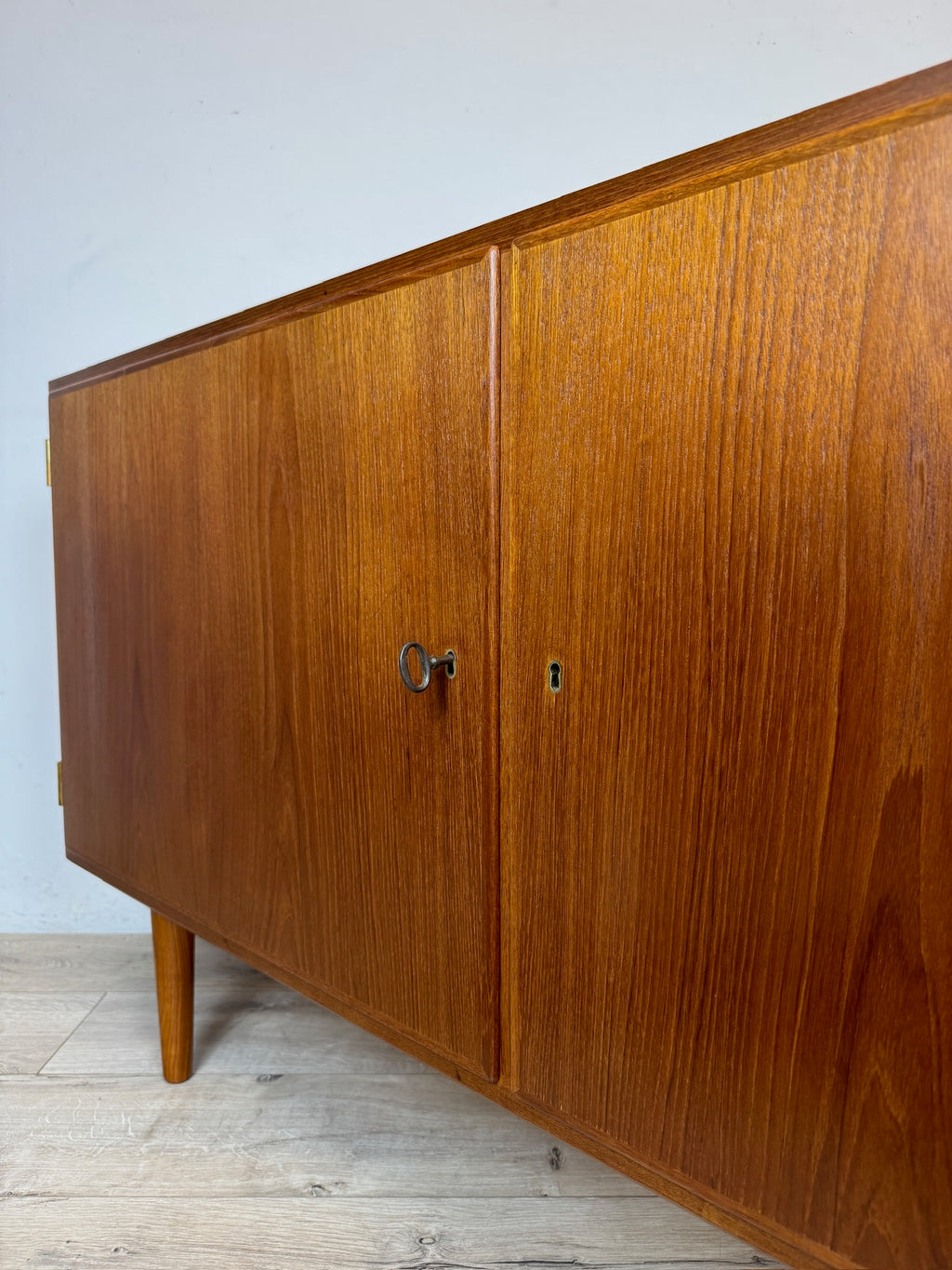 Sideboard Poul Hundevad in teak