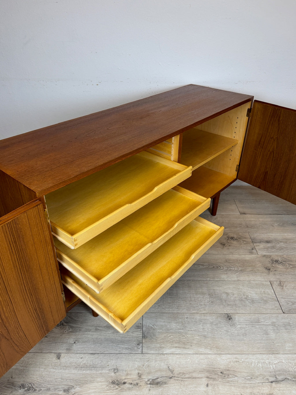 Sideboard Poul Hundevad in teak
