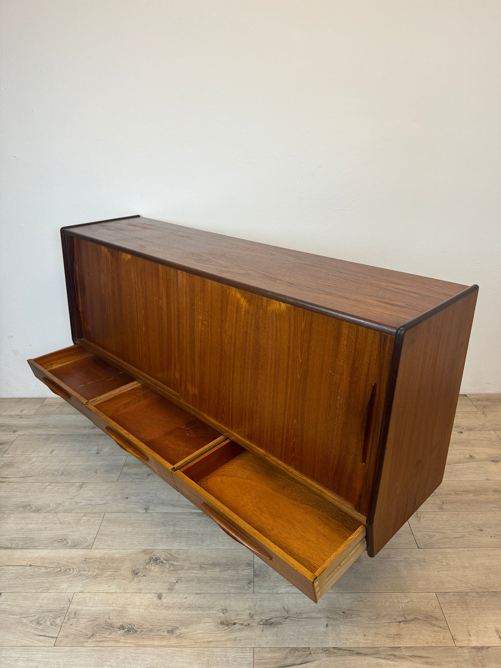 Highboard in palissandro