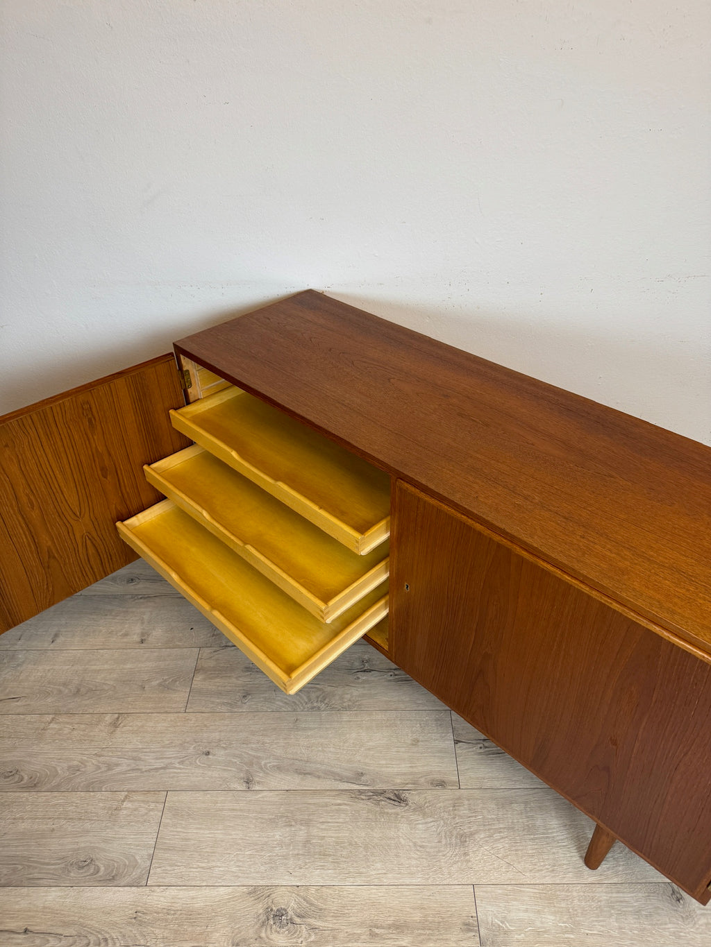 Sideboard Poul Hundevad in teak
