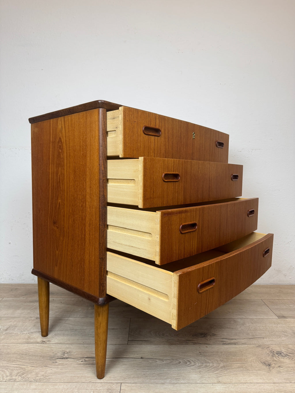 Cassettiera in teak anni 70
