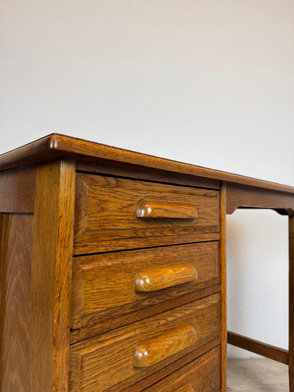 Scrivania piccola in rovere