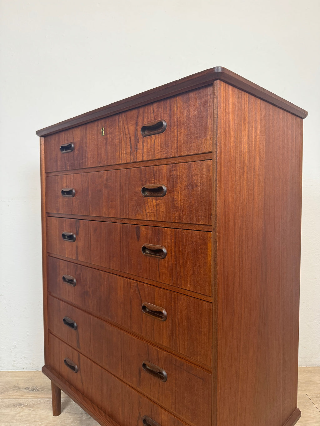 Cassettiera in teak anni 70