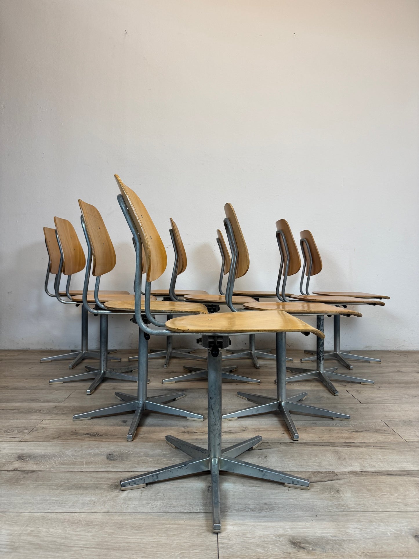 Sedia da scuola regolabile in altezza