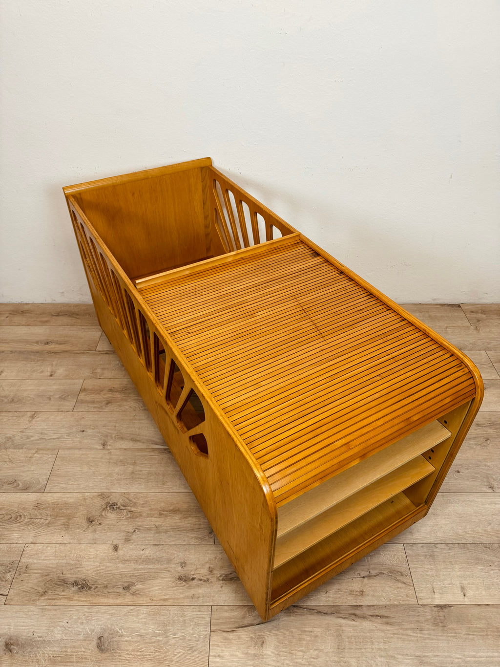 Lettino design anni 60