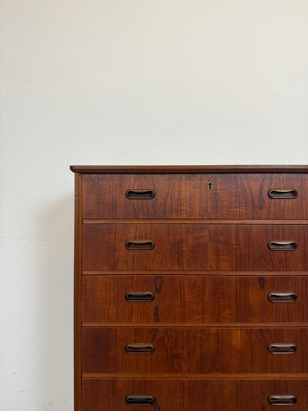 Cassettiera in teak anni 70