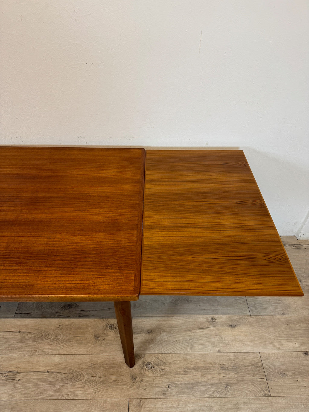 Tavolo danese in teak