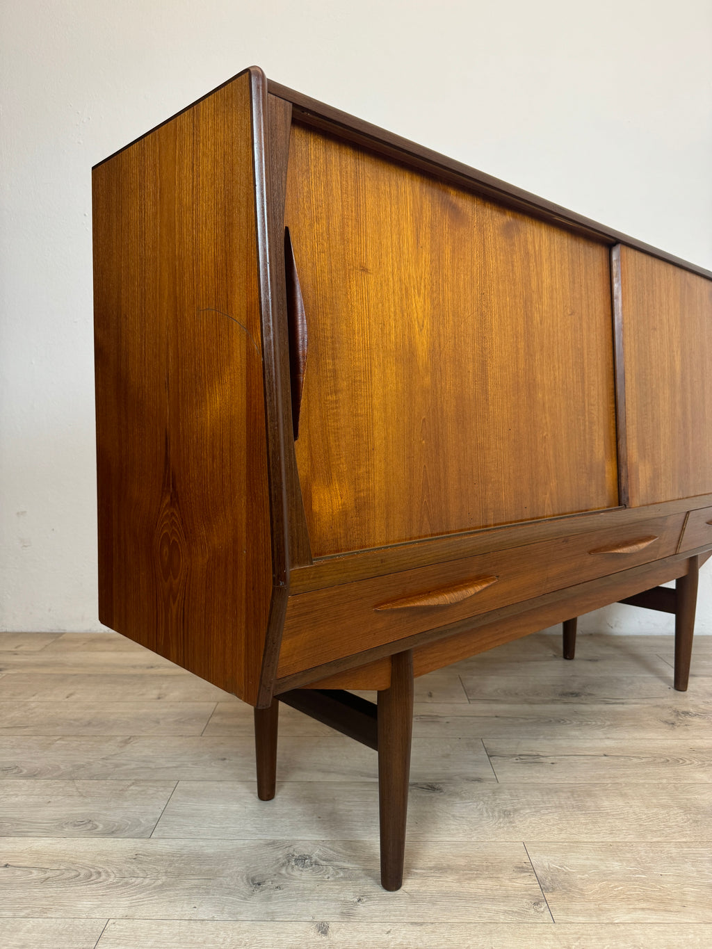 Highboard in palissandro