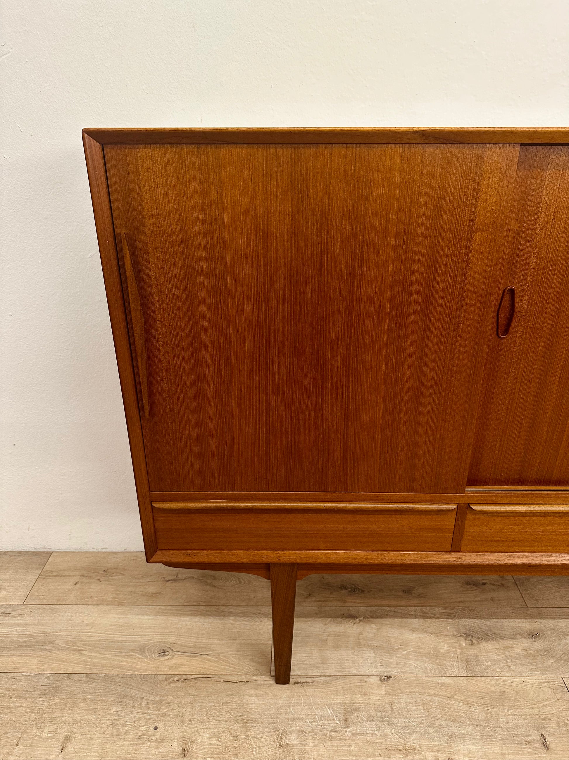 Credenza danese anni 60 in teak VecchioRetrobottega
