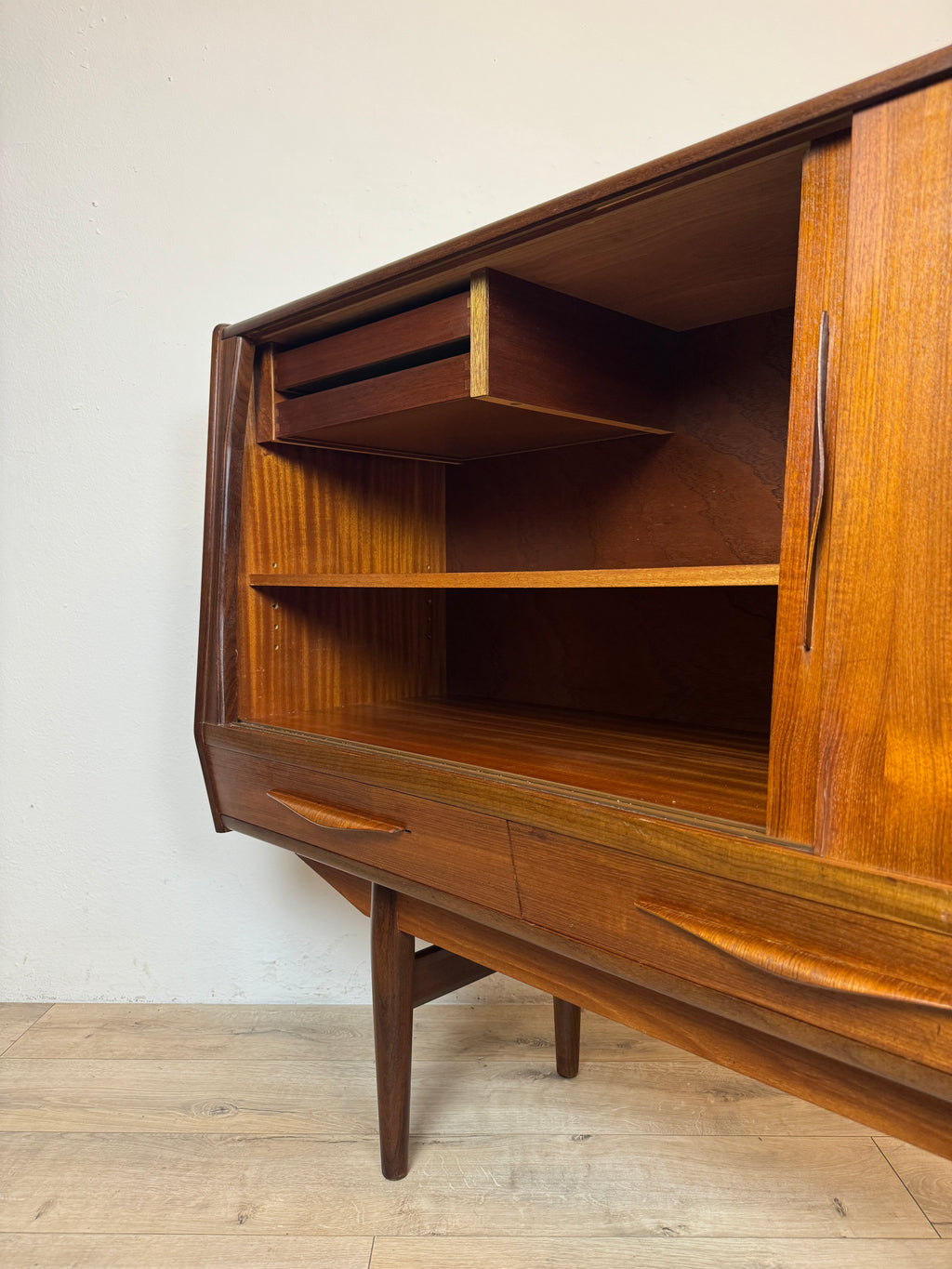 Highboard in palissandro