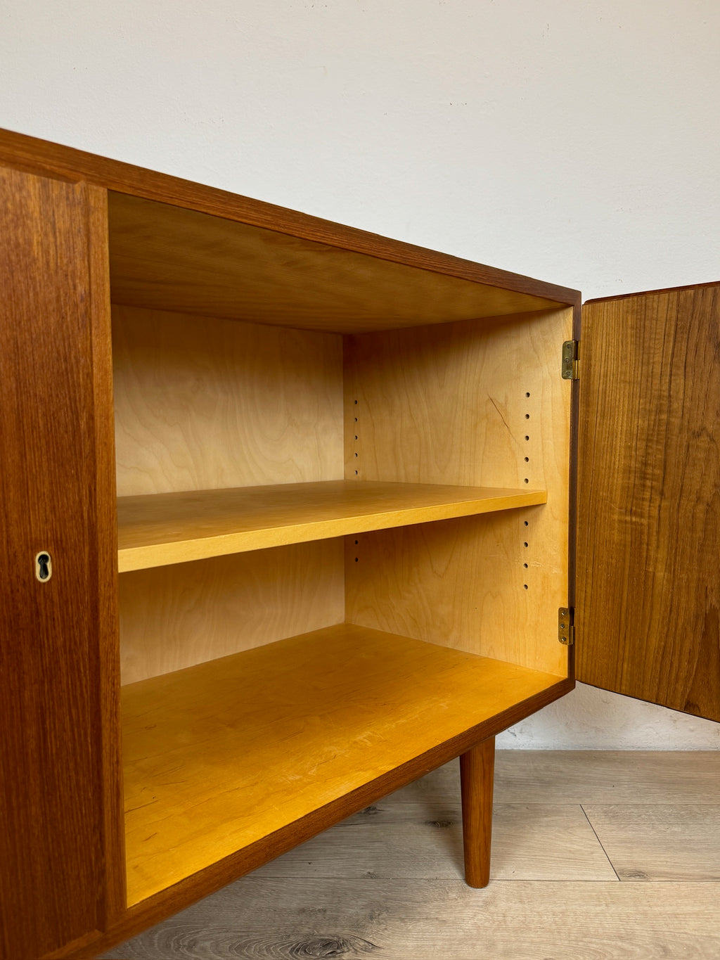 Sideboard Poul Hundevad in teak