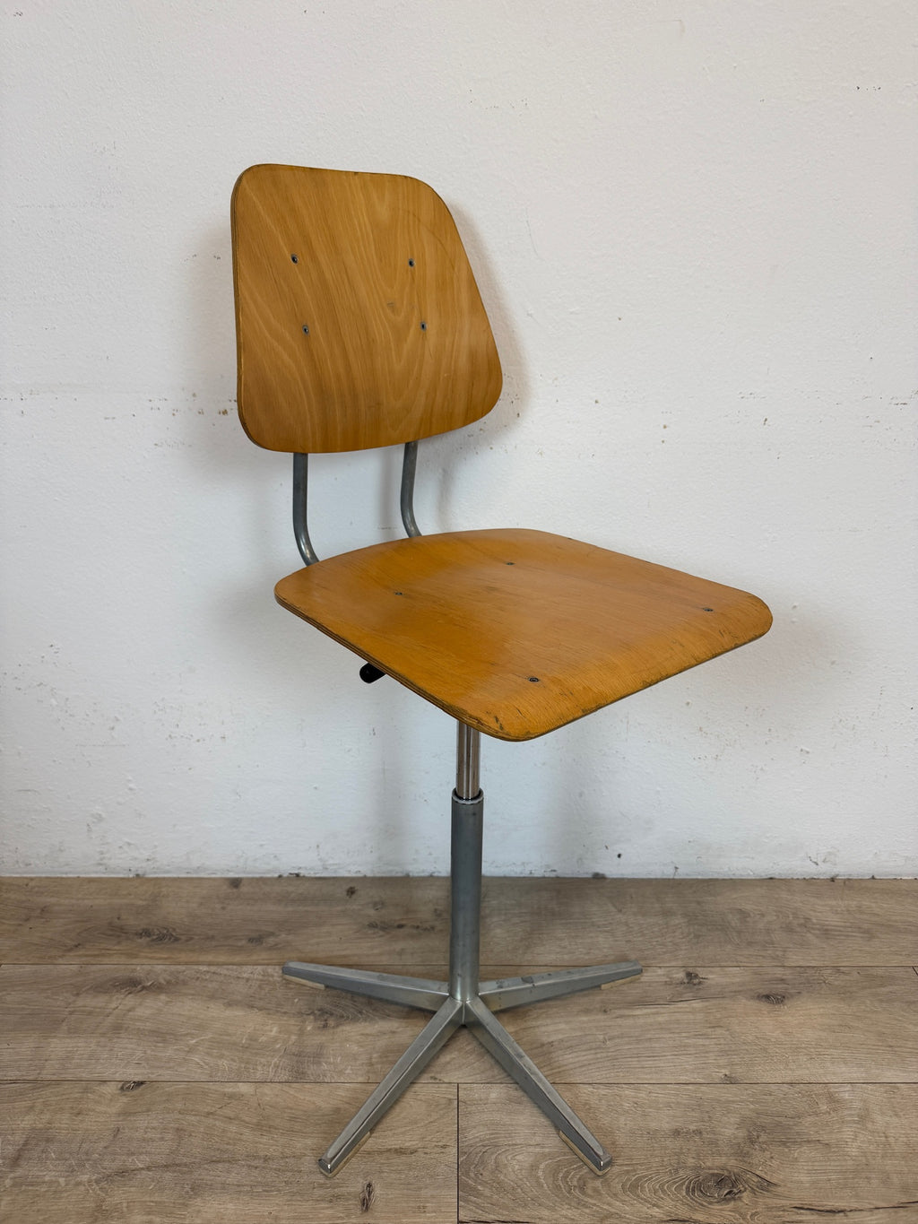 Sedia da scuola regolabile in altezza