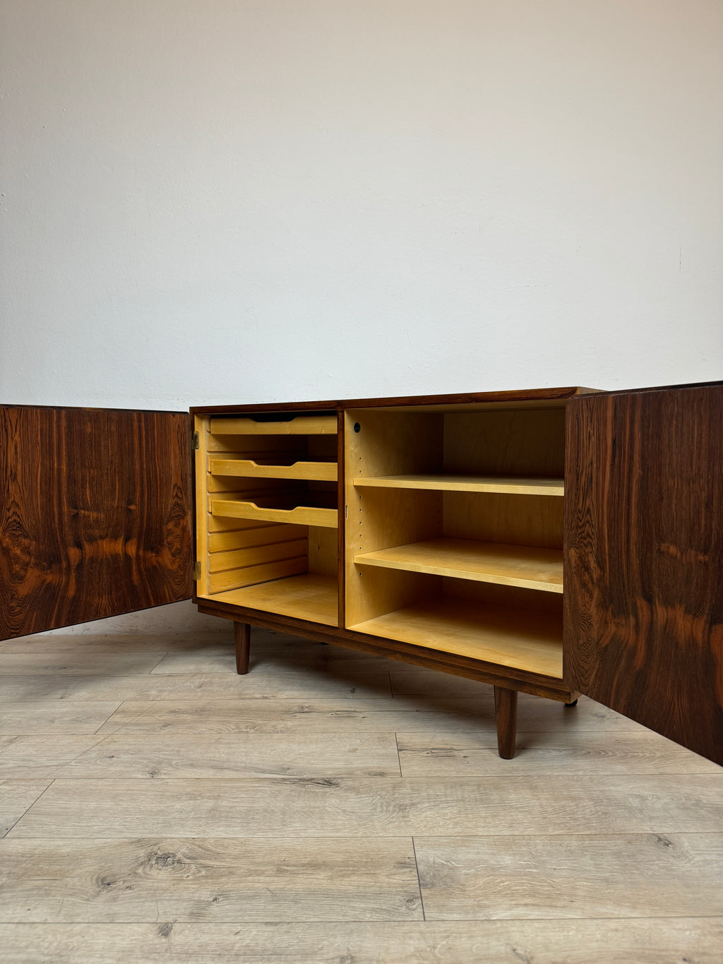 Sideboard in palissandro di Poul Hundevad