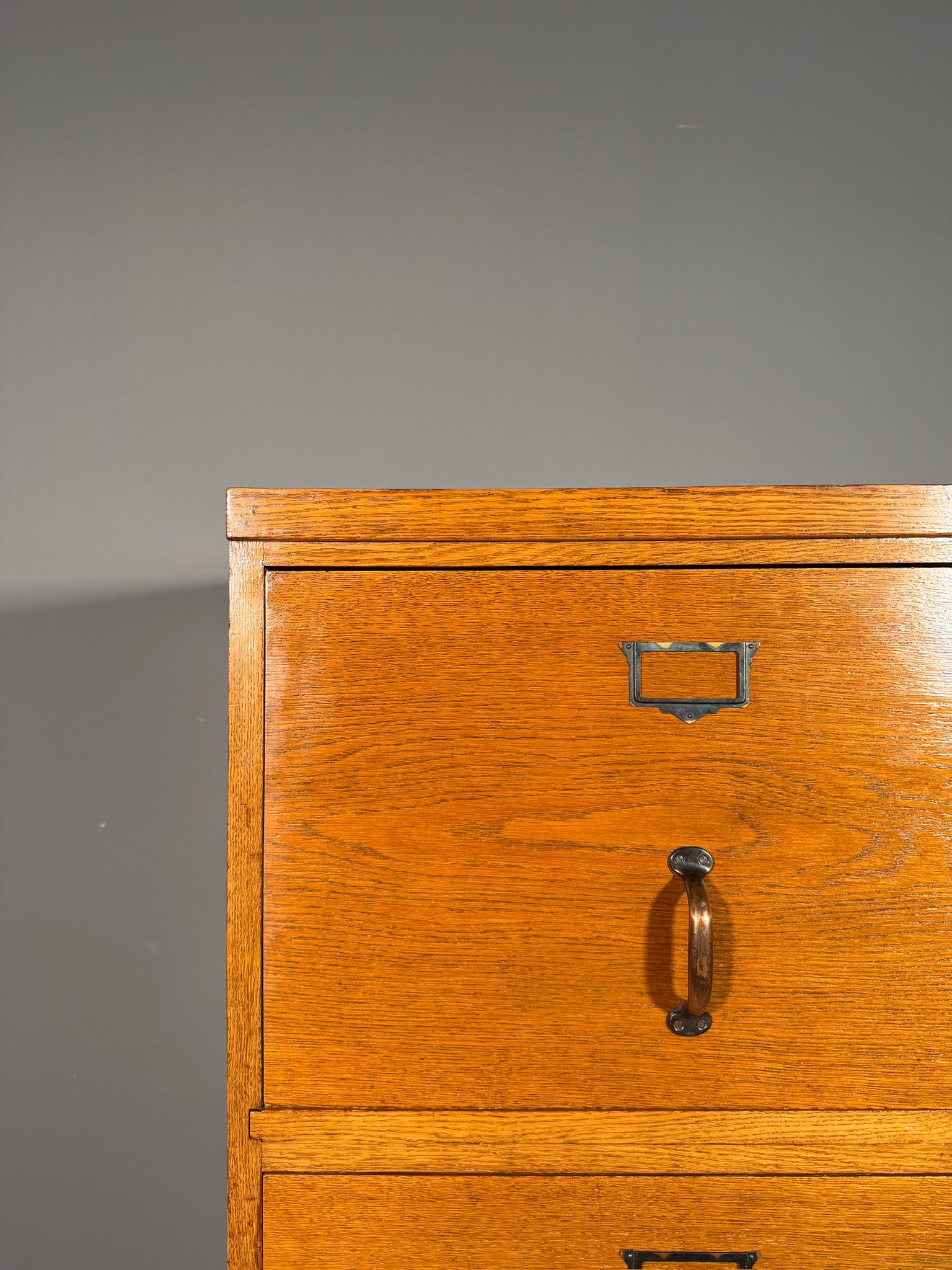 Schedario in rovere Anni 60