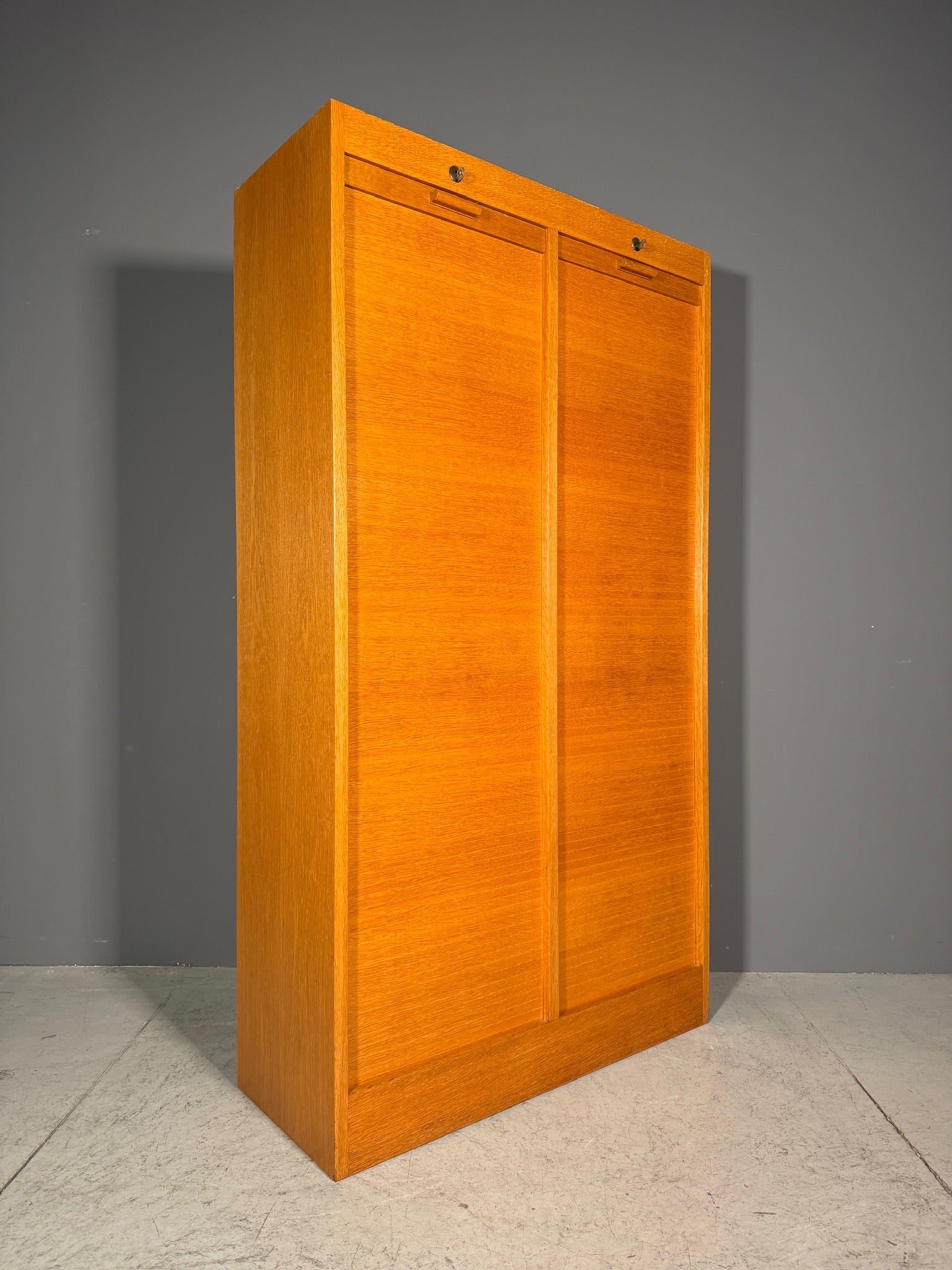 Mobile a serrandina Anni 70