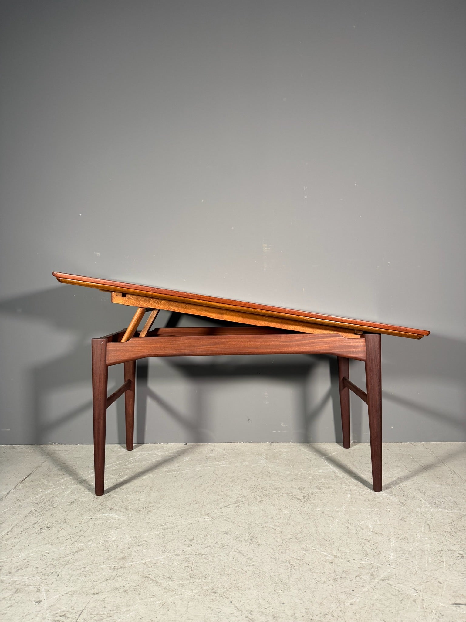 Tavolo Copenaghen Anni 70