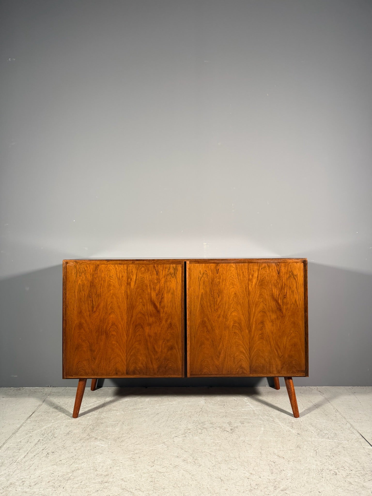 Sideboard in palissandro di Omann Jun