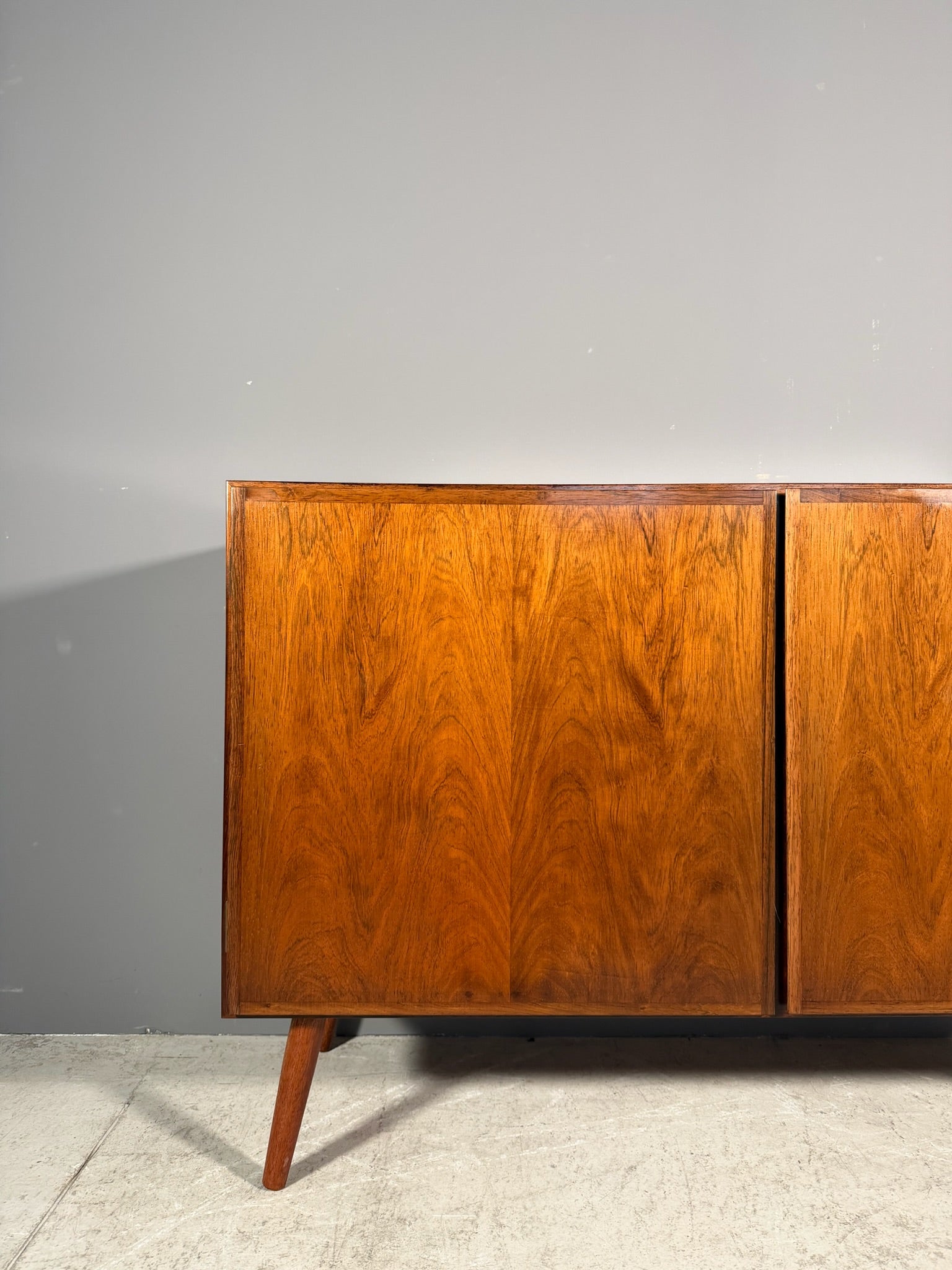 Sideboard in palissandro di Omann Jun