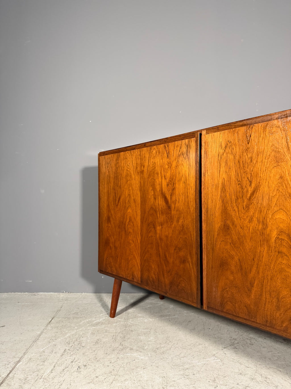 Sideboard in palissandro di Omann Jun