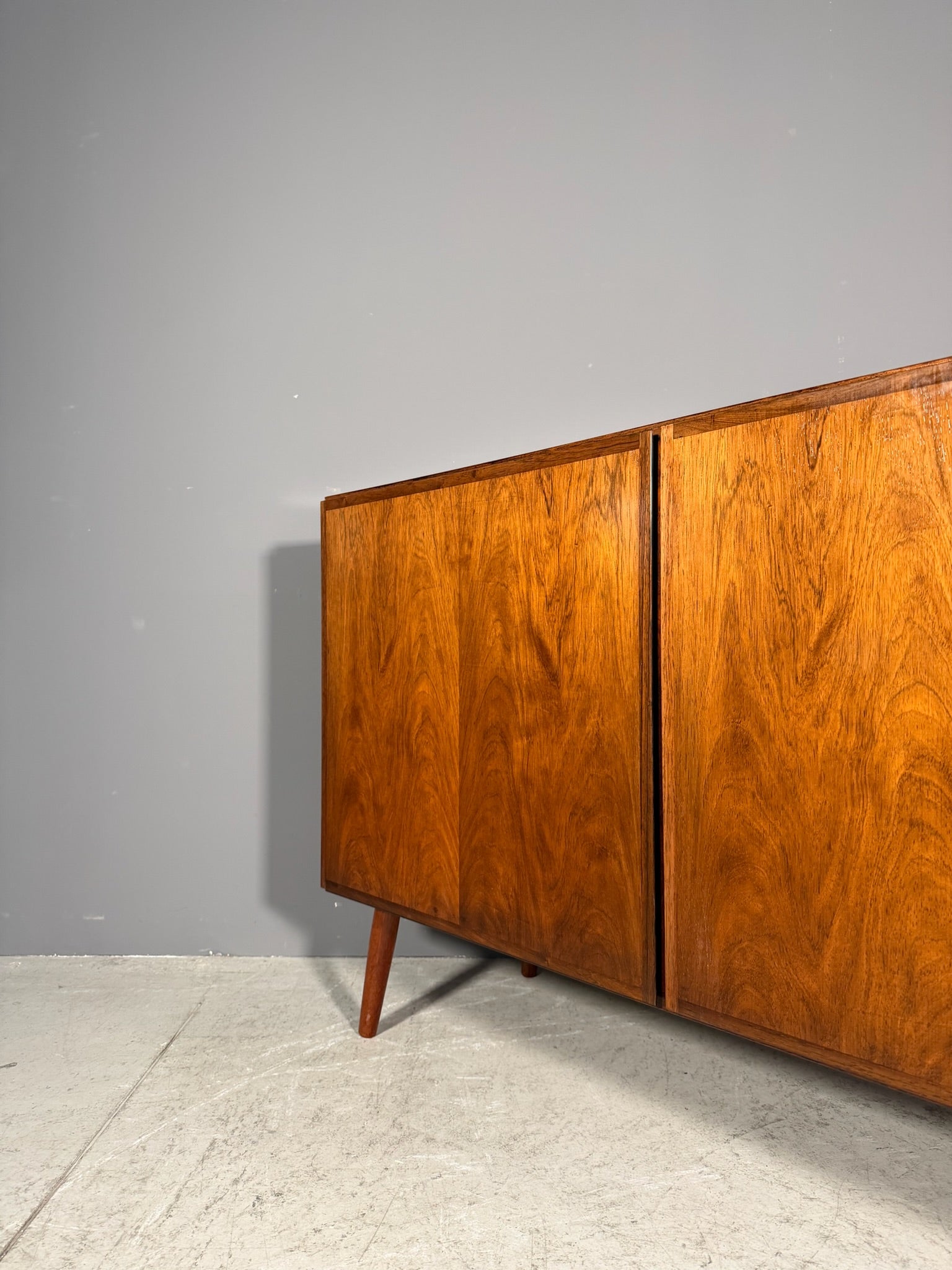 Sideboard in palissandro di Omann Jun