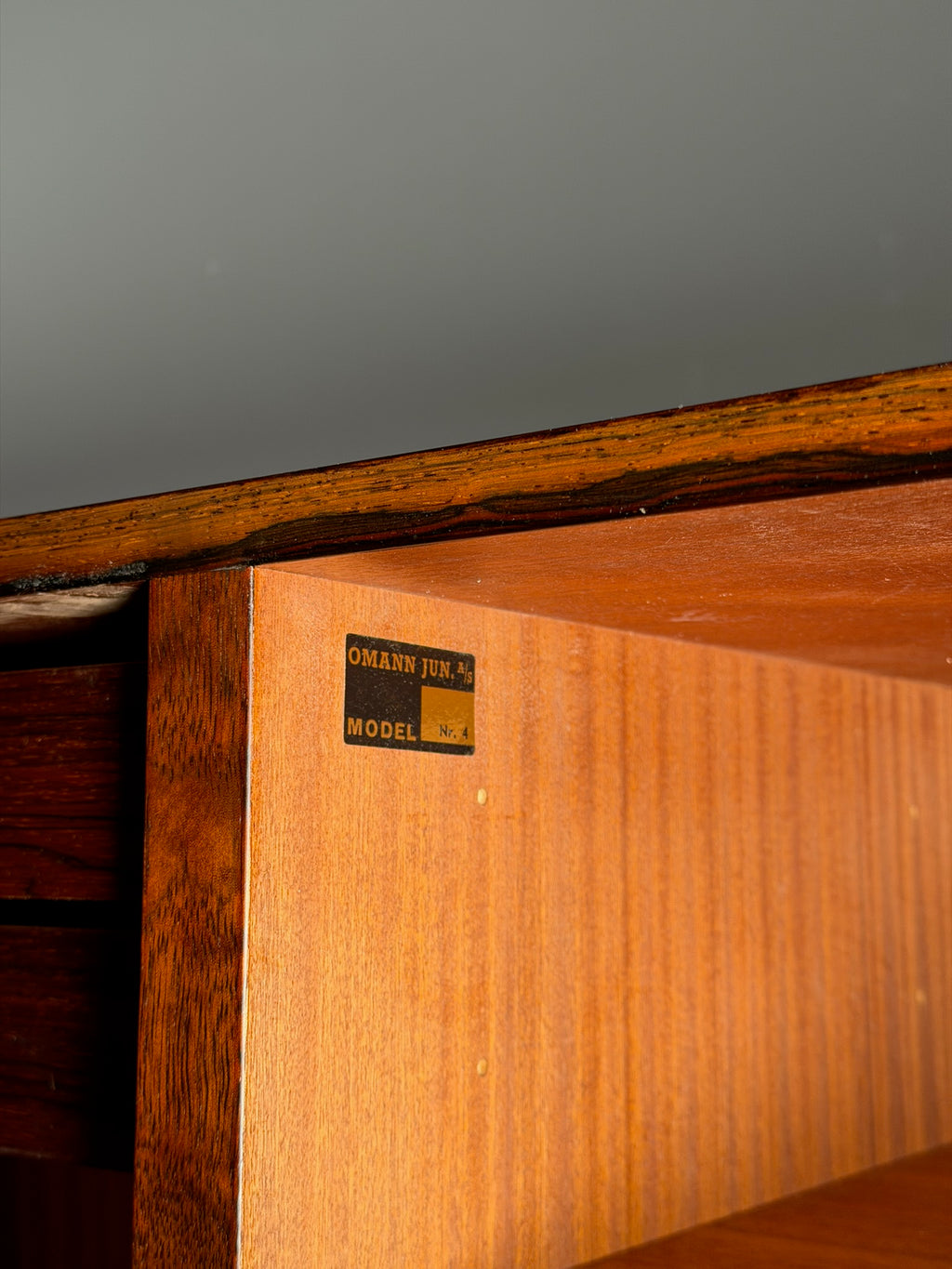 Sideboard in palissandro di Omann Jun