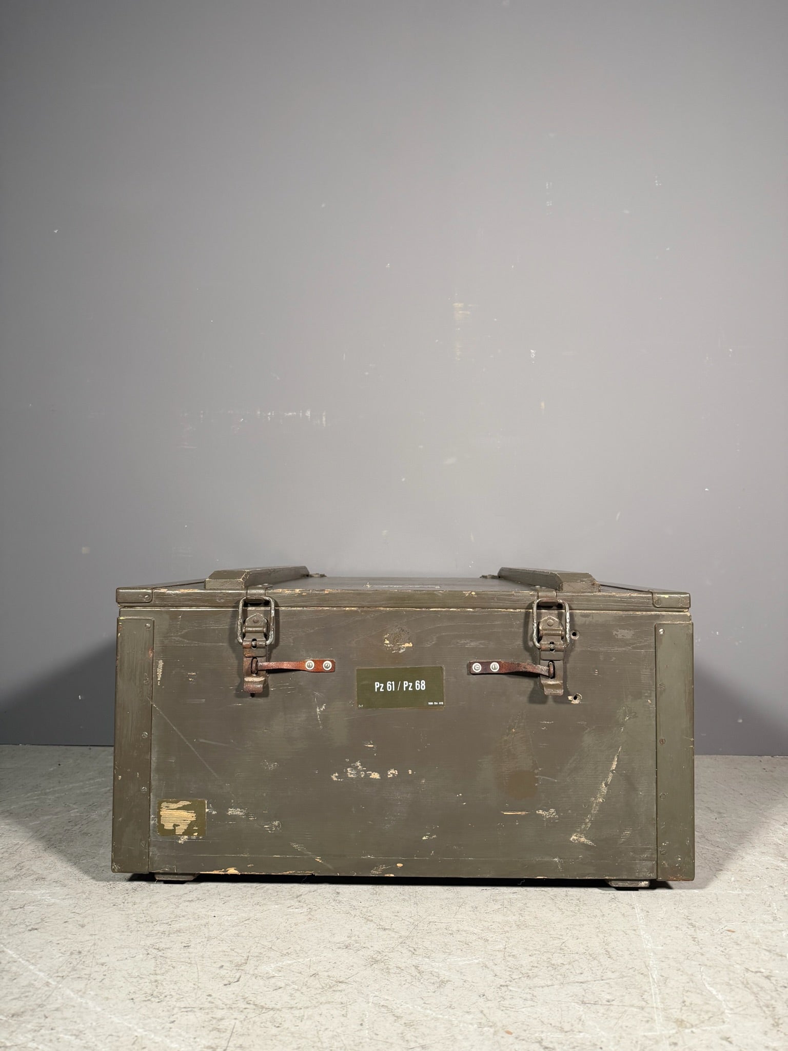 Cassa militare in legno